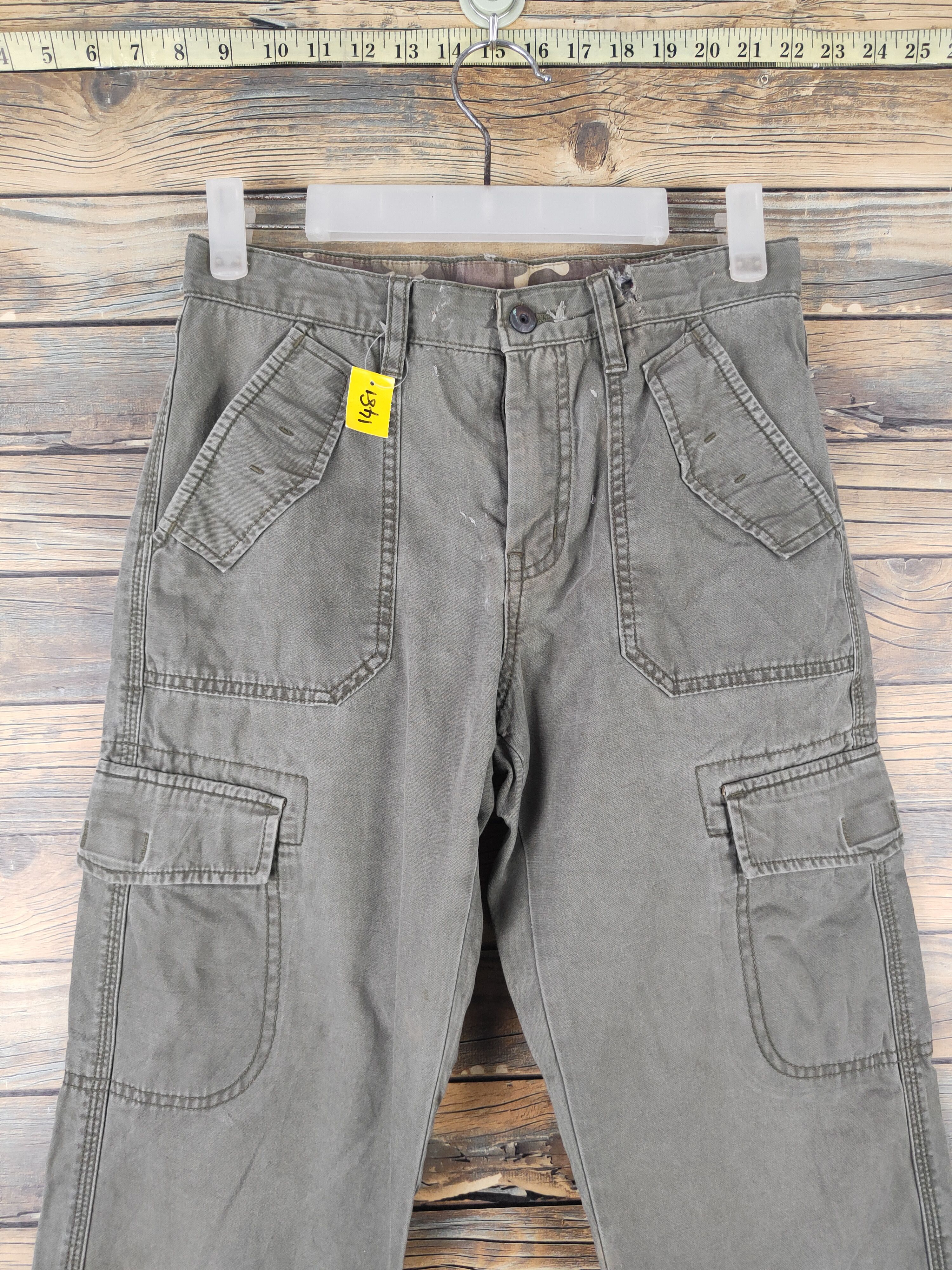 Japanese Brand DL Uniqlo Olive Multipocket Tactical Cargo Pants #1481 Size US 27 - 2 Thumbnail