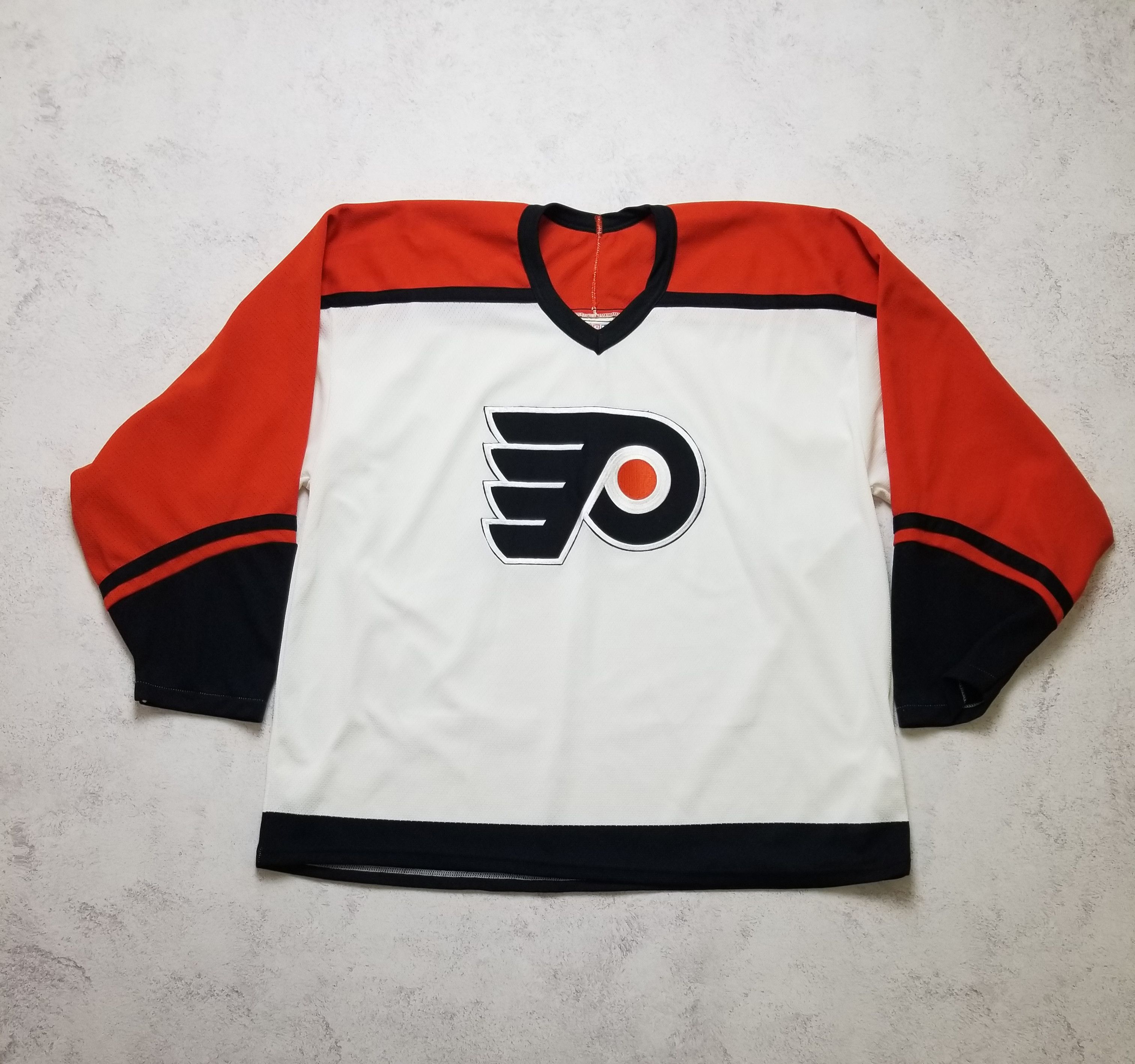 Ccm Vintage Philadelphia Flyers CCM Maska NHL Hockey Jersey Size US XL / EU 56 / 4 - 1 Thumbnail