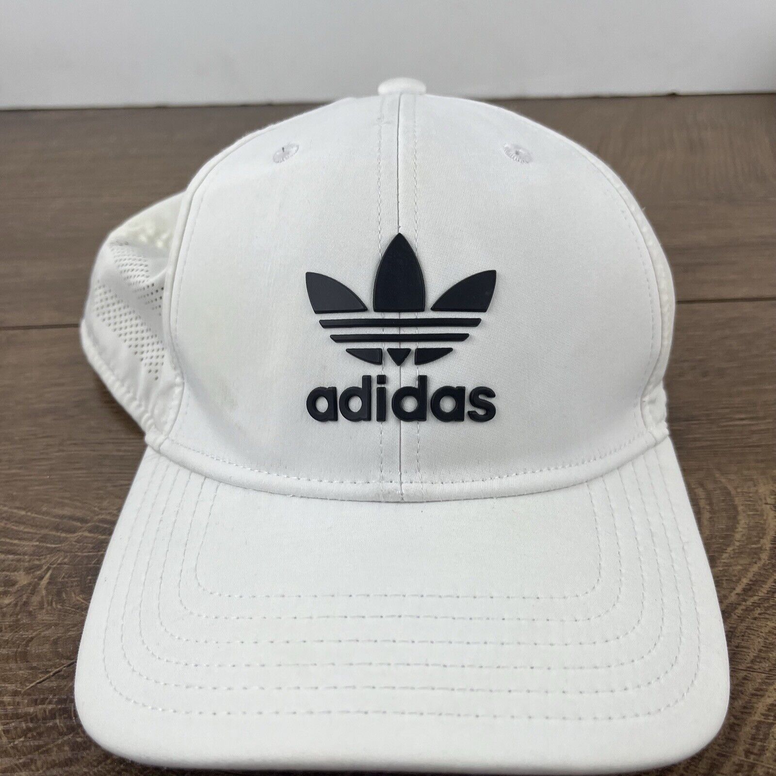 Adidas Adidas Snapback Hat Adidas Snapback Hat White Adjustable Hat Size ONE SIZE - 6 Thumbnail