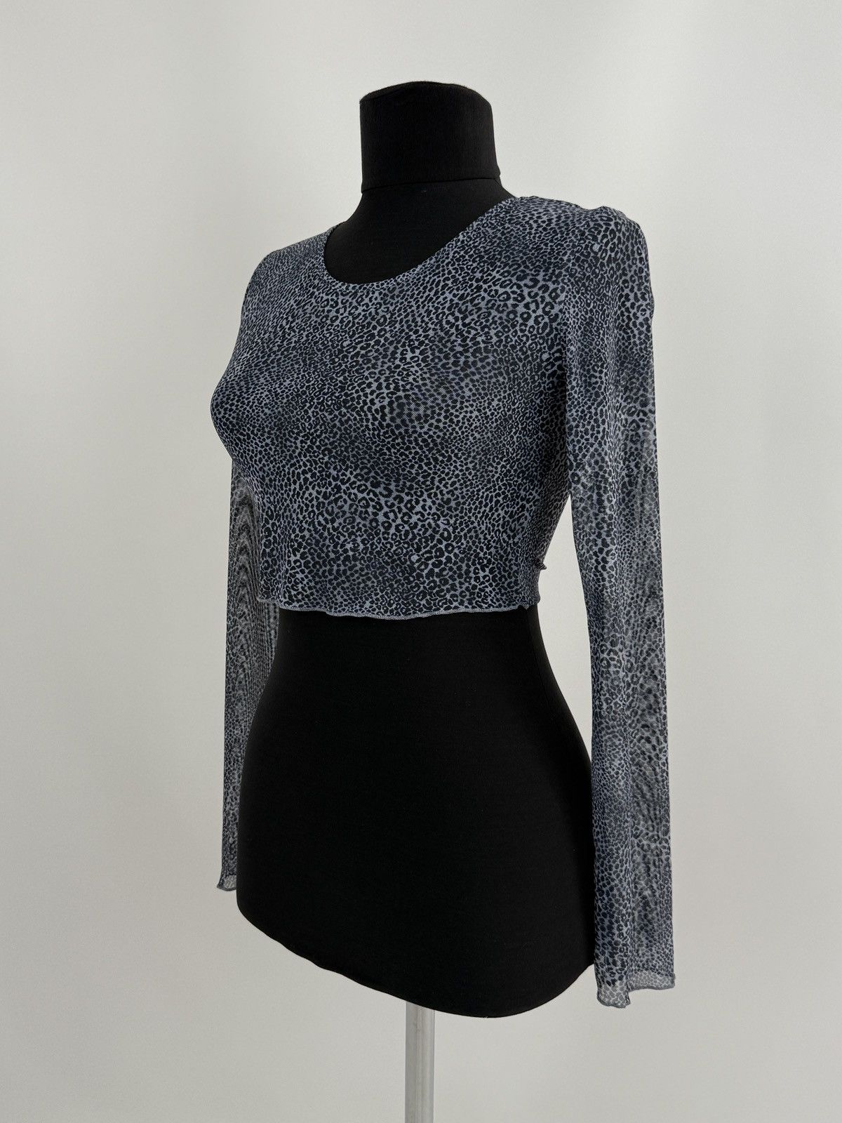 Vintage 1990’s Vintage Beldona Blue Cheetah Animal Print Crop Top Size S / US 4 / IT 40 - 1 Thumbnail
