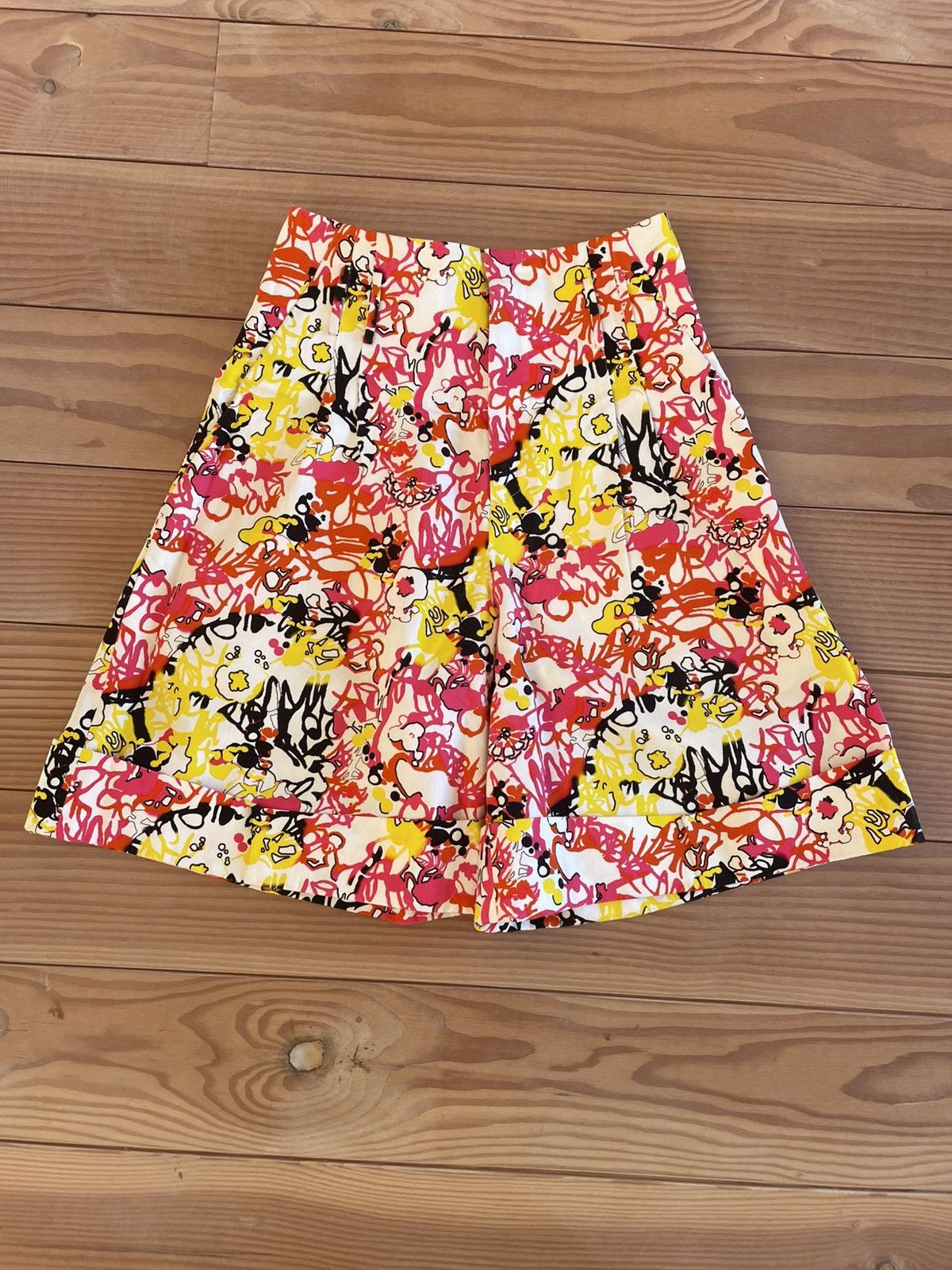 Jil Sander Colourful Grafitti like shorts Size US 30 / EU 46 - 1 Thumbnail