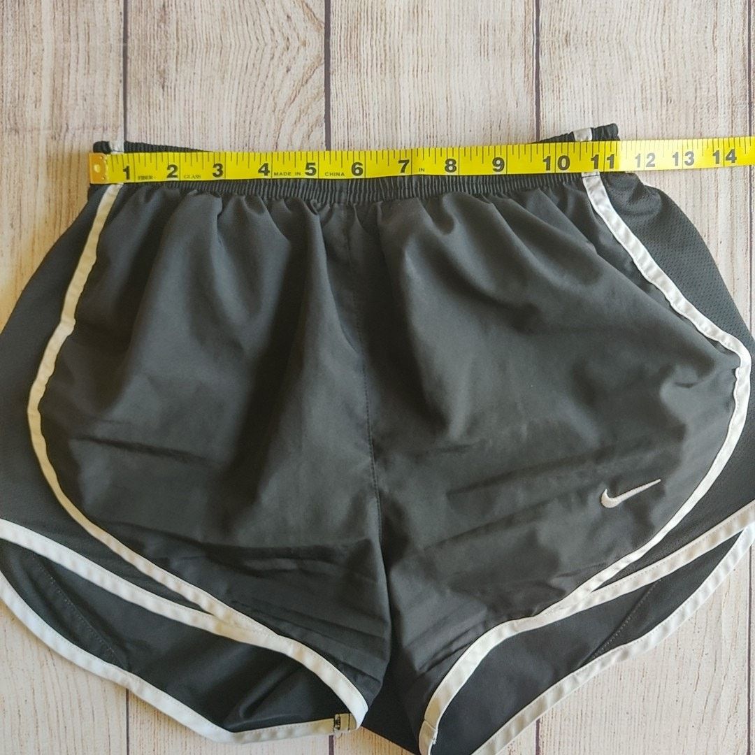 Nike NIke black Dry-Fit Tempo Running Shorts sz XS Size 26" / US 2 / IT 38 - 4 Thumbnail