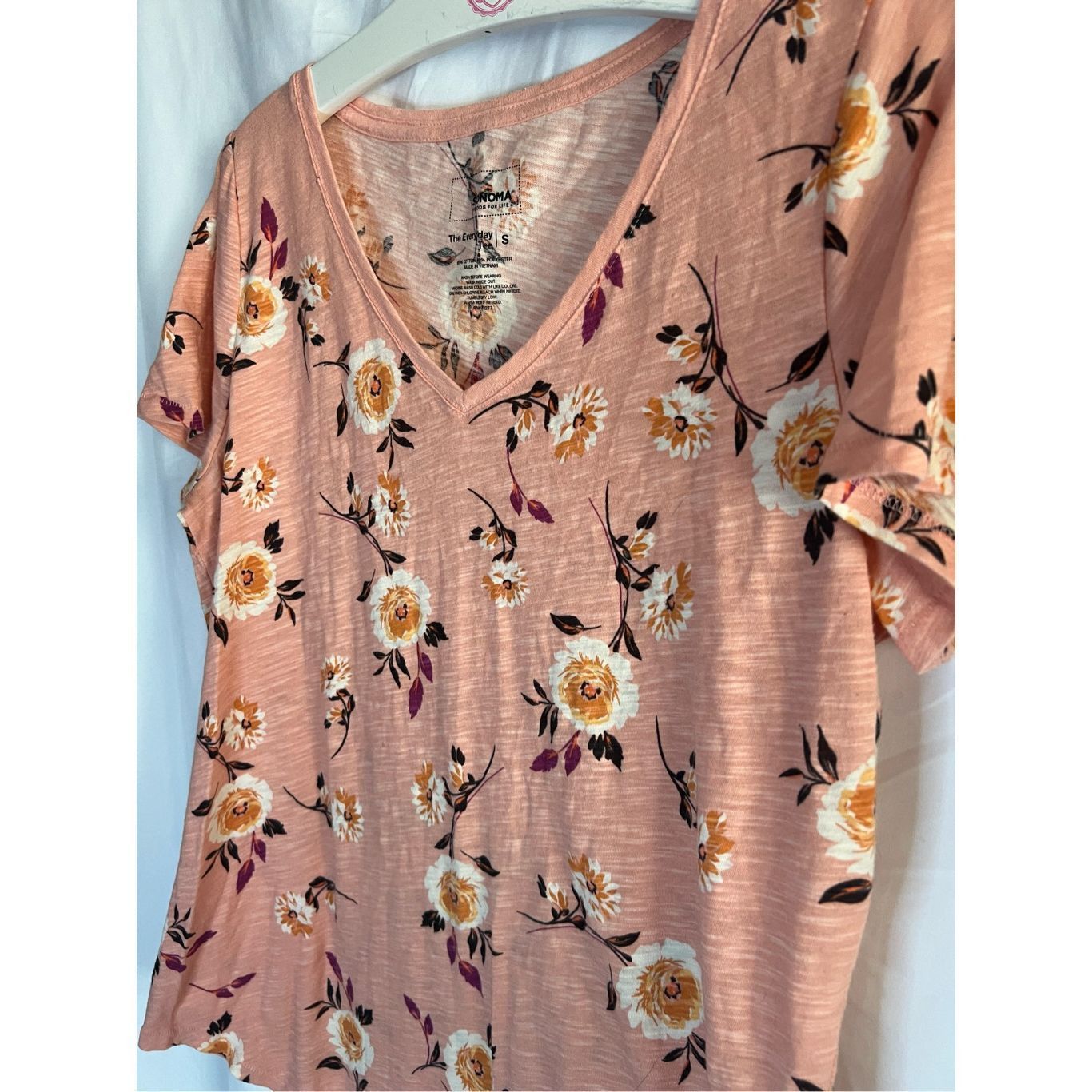 Sonoma Sonoma The Everyday Tee Orange Floral Shirt Woman’s Size Sma Size S / US 4 / IT 40 - 2 Thumbnail