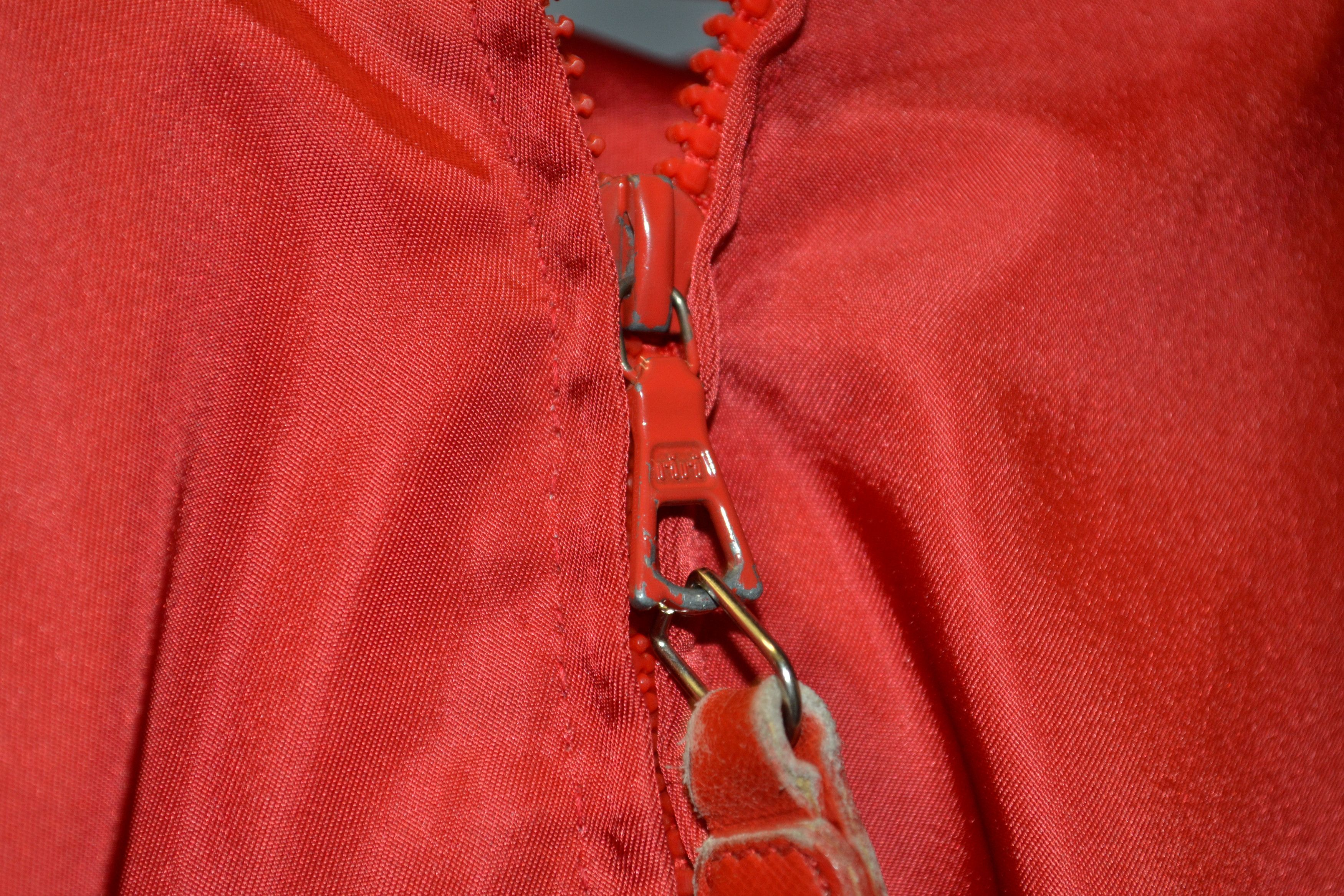 Prada PRADA Jacket Down Parka Coat Red Zip Hood Vintage Size L / US 10 / IT 46 - 4 Thumbnail