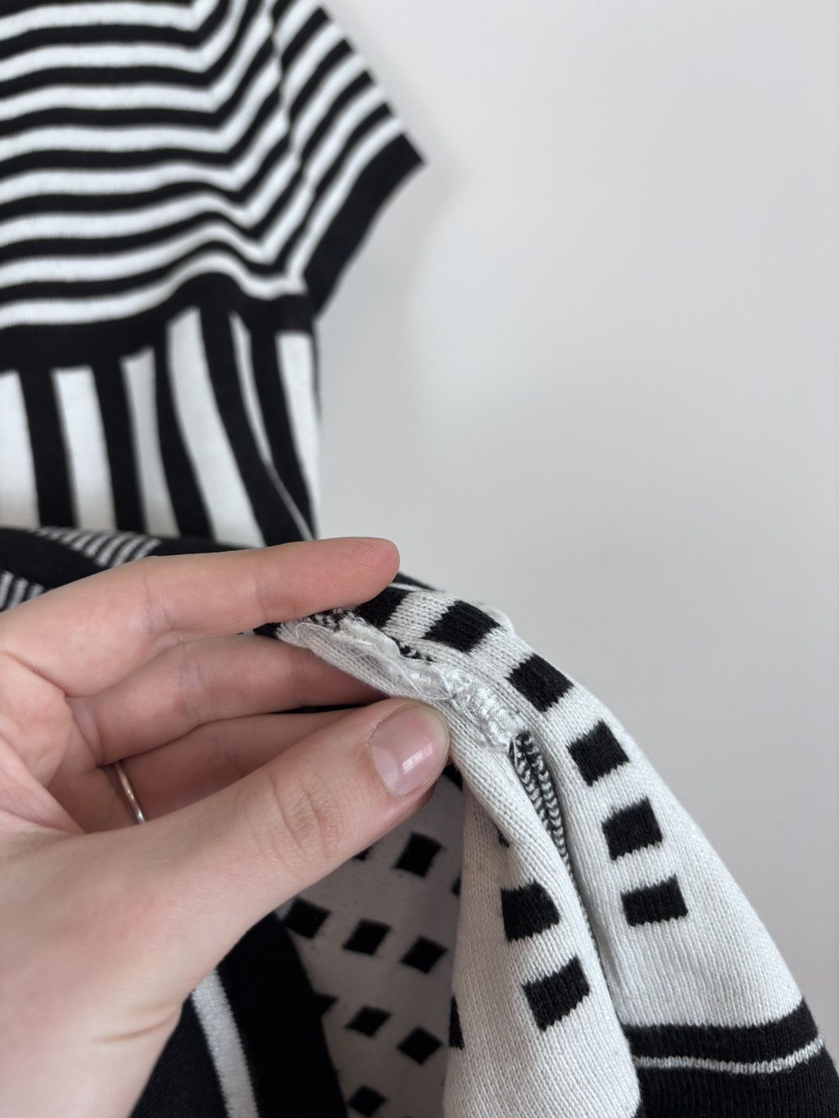 Marimekko Marimekko Leea Women’s Geometric Knit Short Sleeve Tunic Top Size S / US 4 / IT 40 - 9 Thumbnail