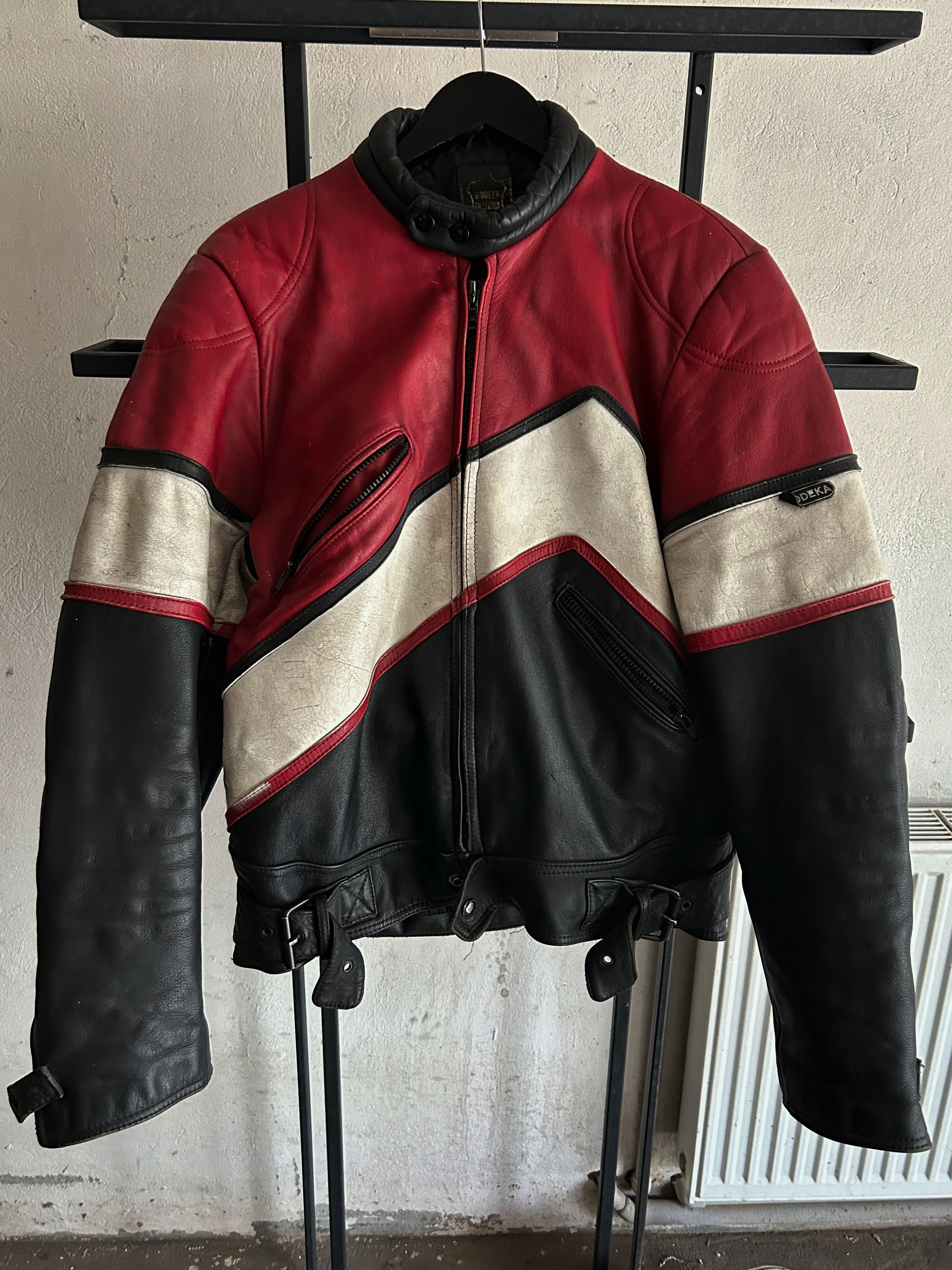 Vintage Vintage Red Black Leather Motorcycle Racing Jacket Biker Size US M / EU 48-50 / 2 - 1 Thumbnail