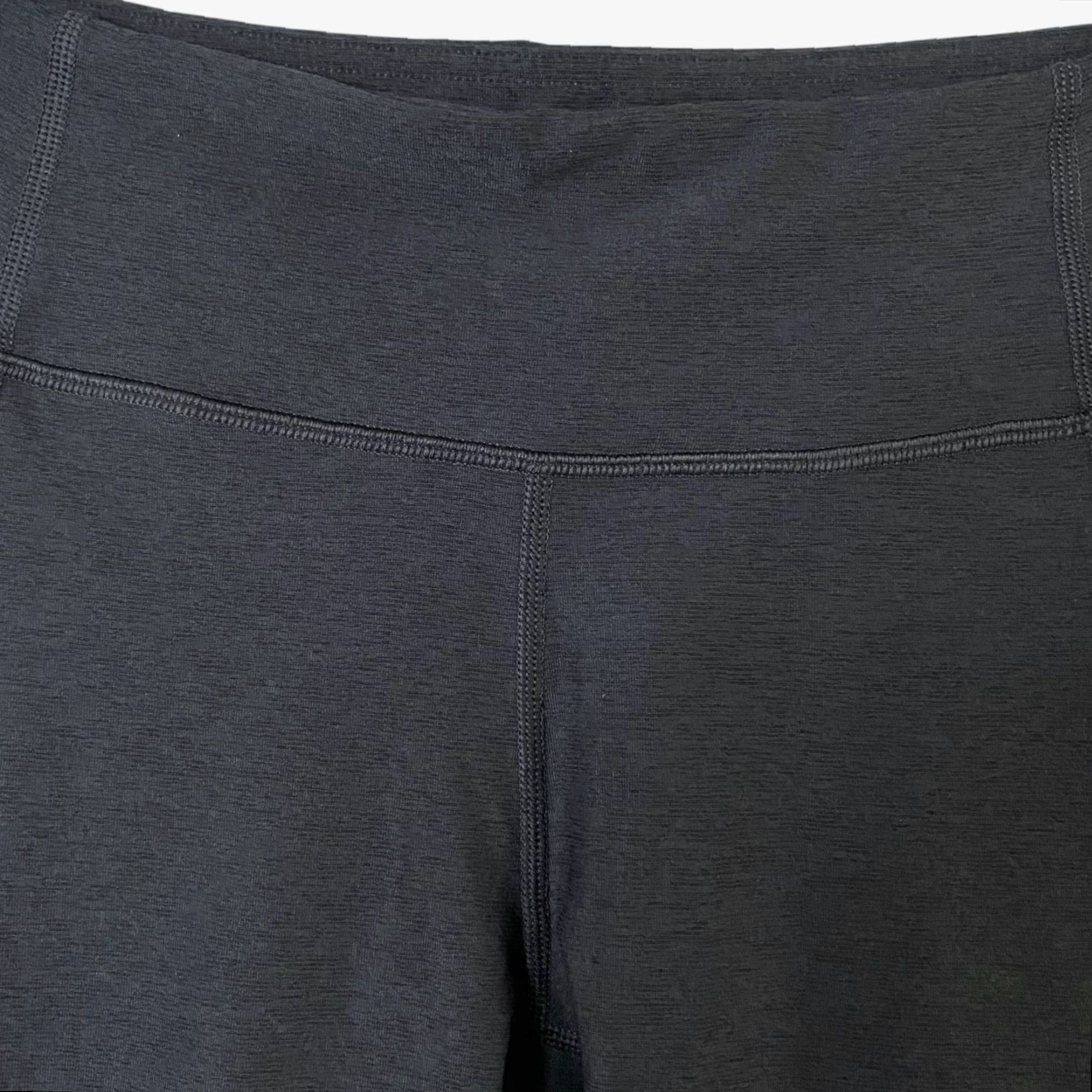 Outdoor Voices Outdoor Voices Biker Shorts Black Women S 10" Compression Activewear Everyday Stretch Size 28" / US 6 / IT 42 - 6 Thumbnail