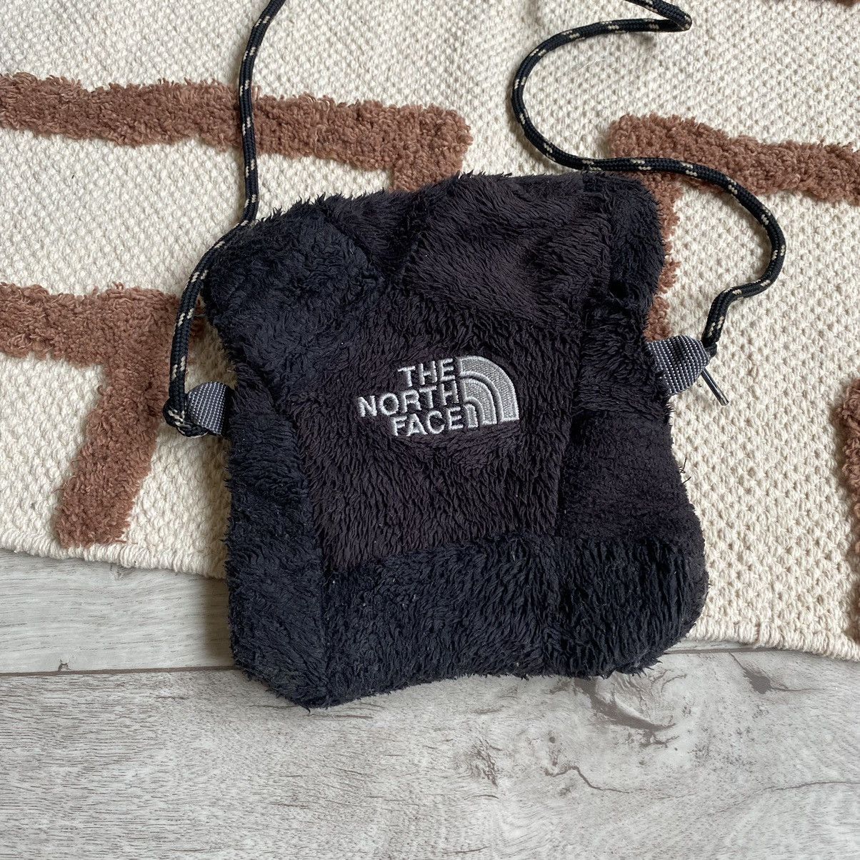 The North Face THE NORTH FACE RECYCLE 1 of 1 PATCHWORK CROSSBODY BAG Size ONE SIZE - 2 Thumbnail