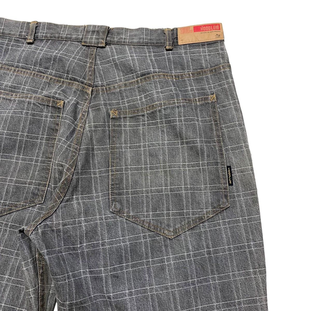 Vintage Vintage School Of Hard Knocks X Hoodlum Denim Baggy Jeans Size US 34 / EU 50 - 13 Thumbnail