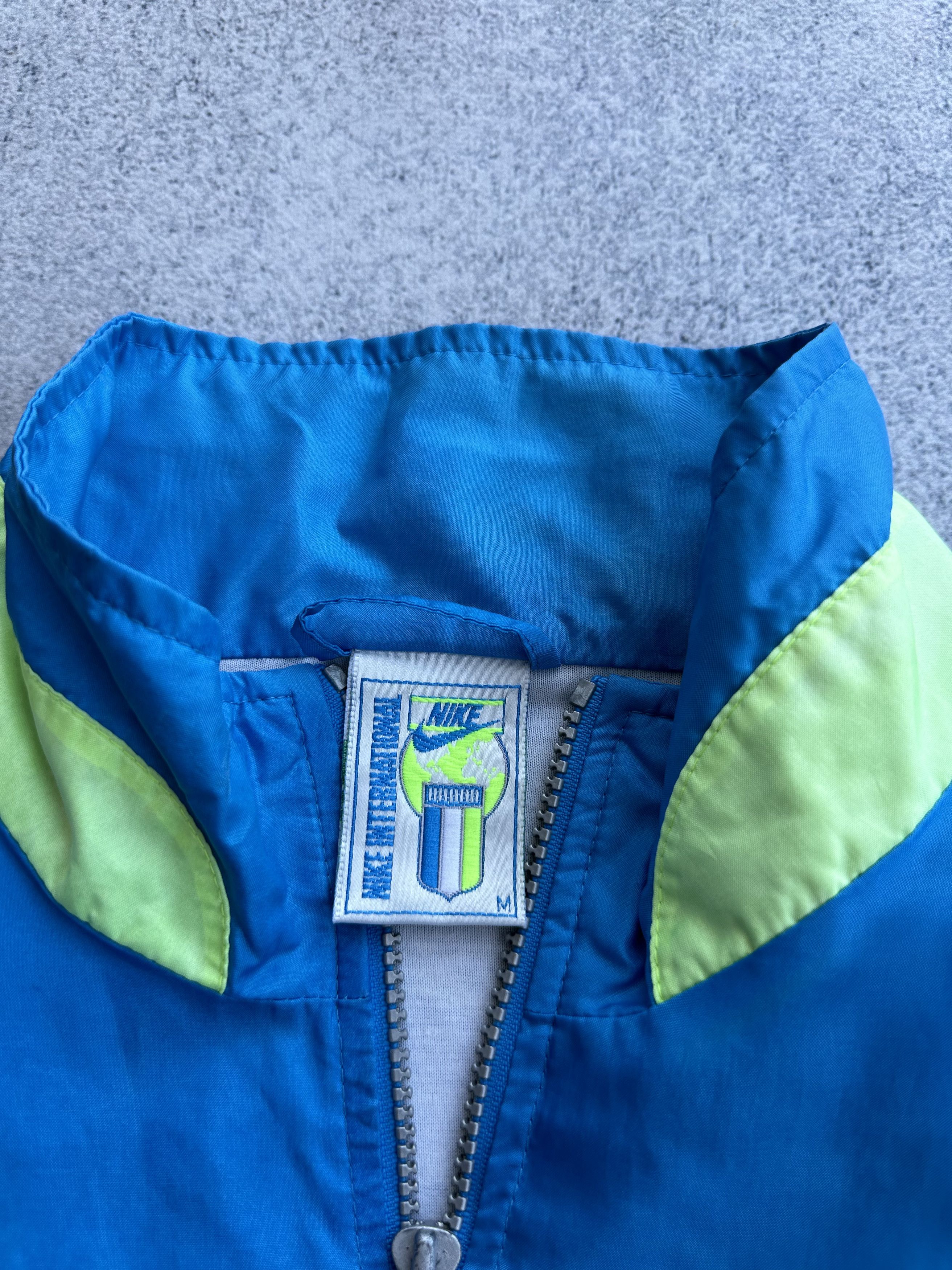 Nike × Vintage Nike International Vintage Nylon Blue Track Jacket Rare 90s Size US M / EU 48-50 / 2 - 6 Thumbnail