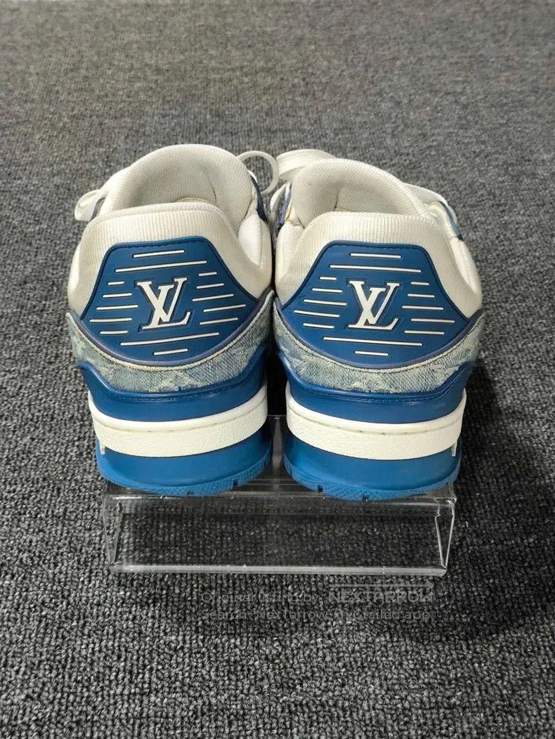 Louis Vuitton Blue and White Louis Vuitton Sneakers. Size US 9 / EU 42 - 5 Thumbnail