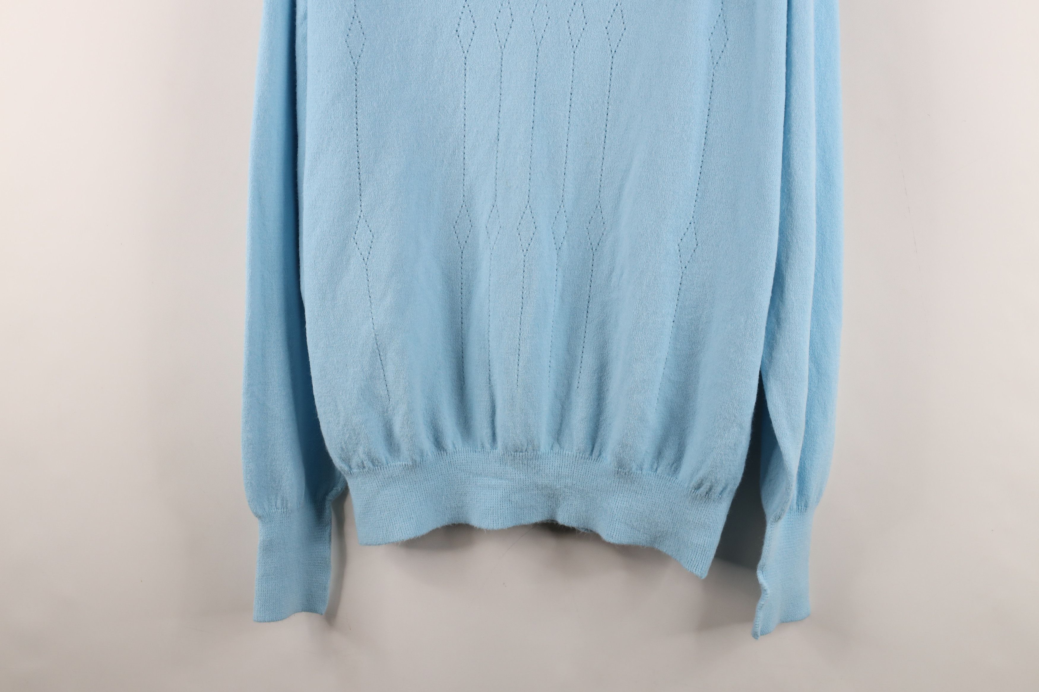 Vintage Vintage 60s Streetwear Diamond V-Neck Sweater Carolina USA Size US XL / EU 56 / 4 - 3 Thumbnail