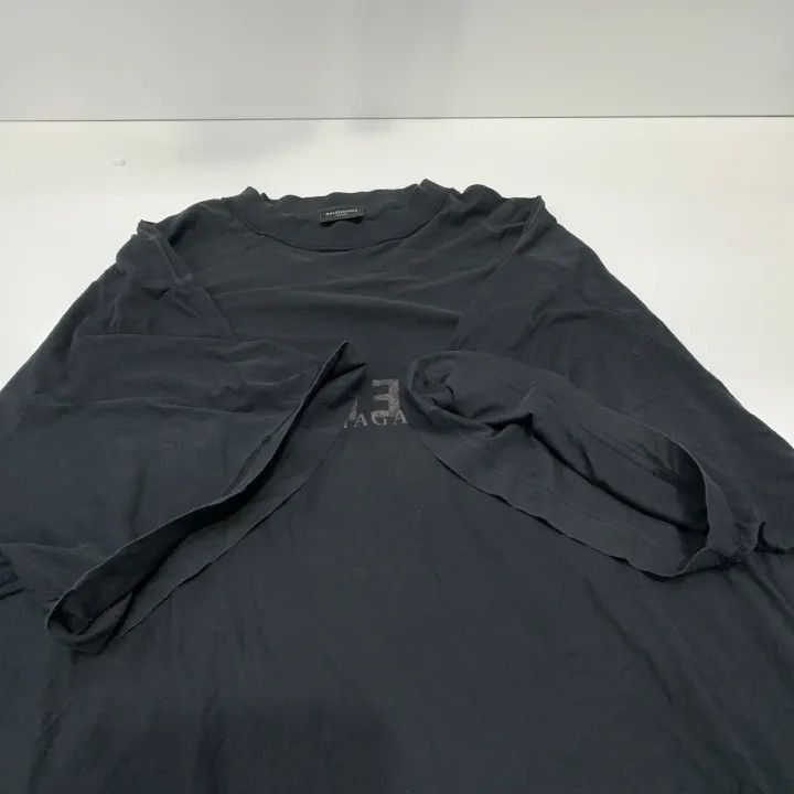 Balenciaga Balenciaga Balenciaga Logo Print Short Sleeve TShirt -2507 Size US L / EU 52-54 / 3 - 6 Thumbnail
