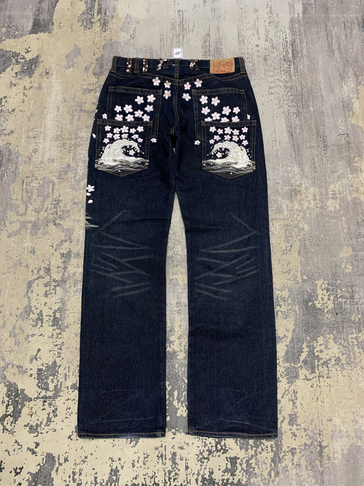Japanese Brand Japanese Brand Kara Kuri Style Embroidery Sukajan Jeans Size US 33 - 8 Thumbnail