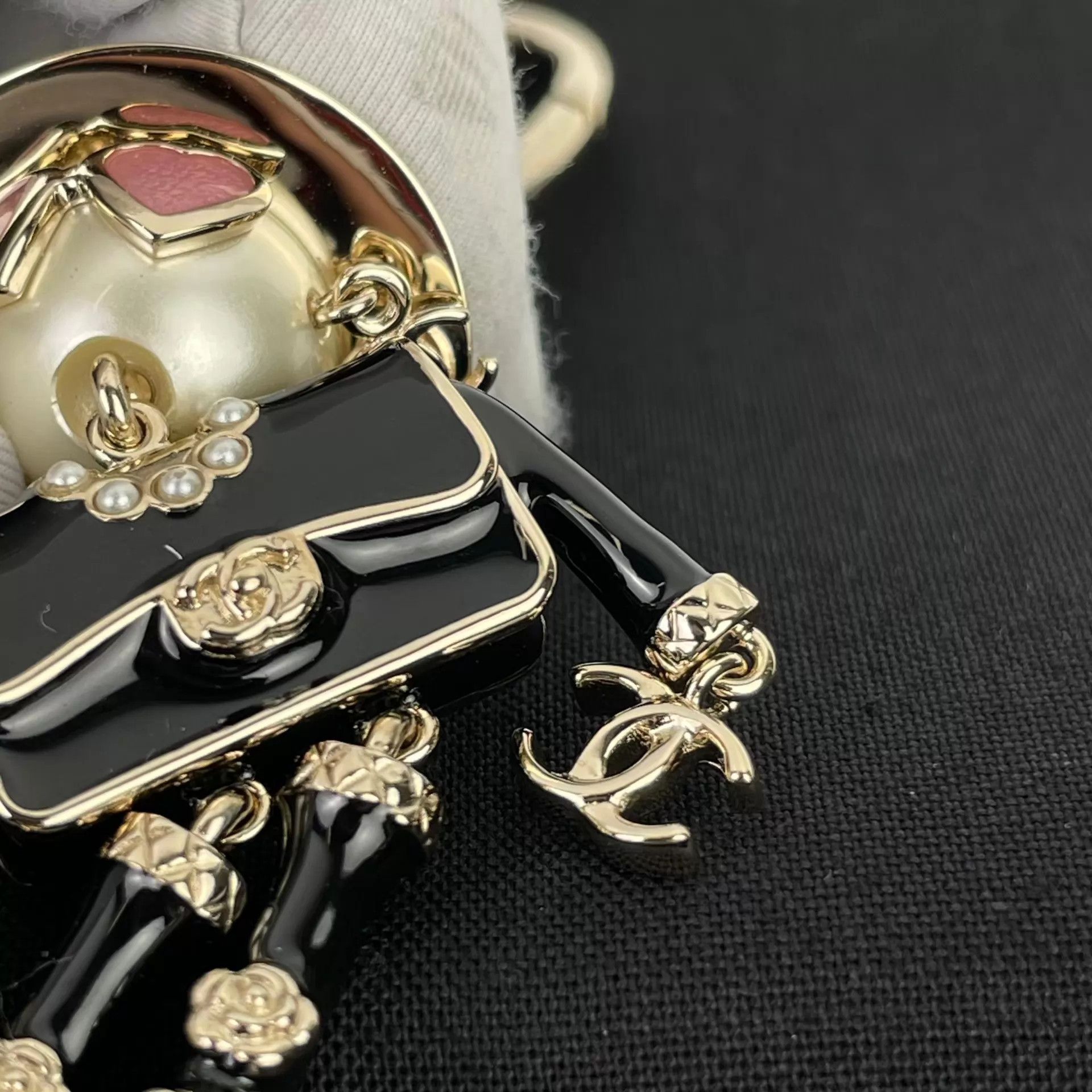 Chanel Chanel Little Monster Charm Size ONE SIZE - 8 Thumbnail