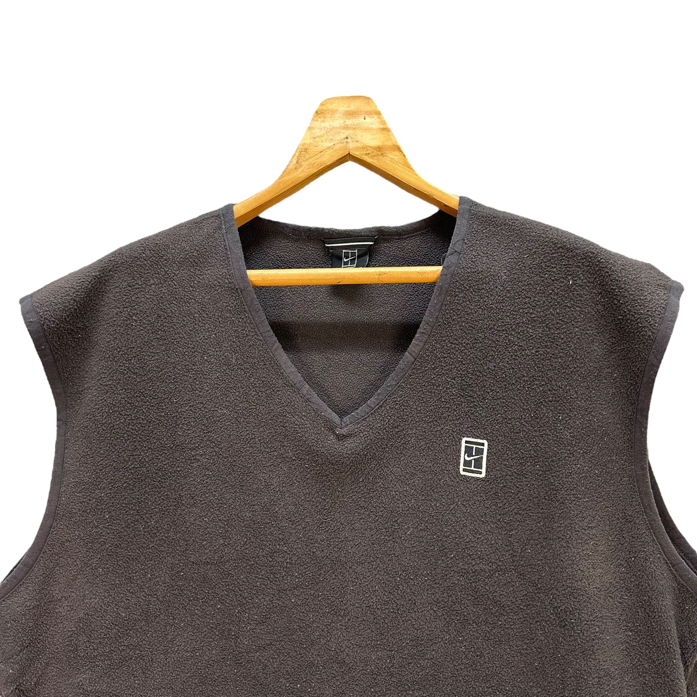 Nike Nike Embroidery Small Logo Fleece V Neck Sleeveless #A2-0048 Size US L / EU 52-54 / 3 - 2 Thumbnail