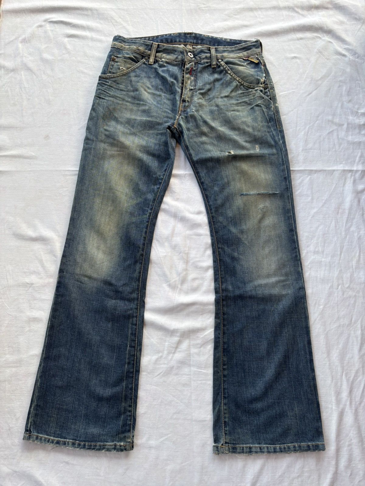 If Six Was Nine Flare Jeans Thrashed Distress REPLAY Bootcut Denim Jeans Size US 33 - 1 Thumbnail