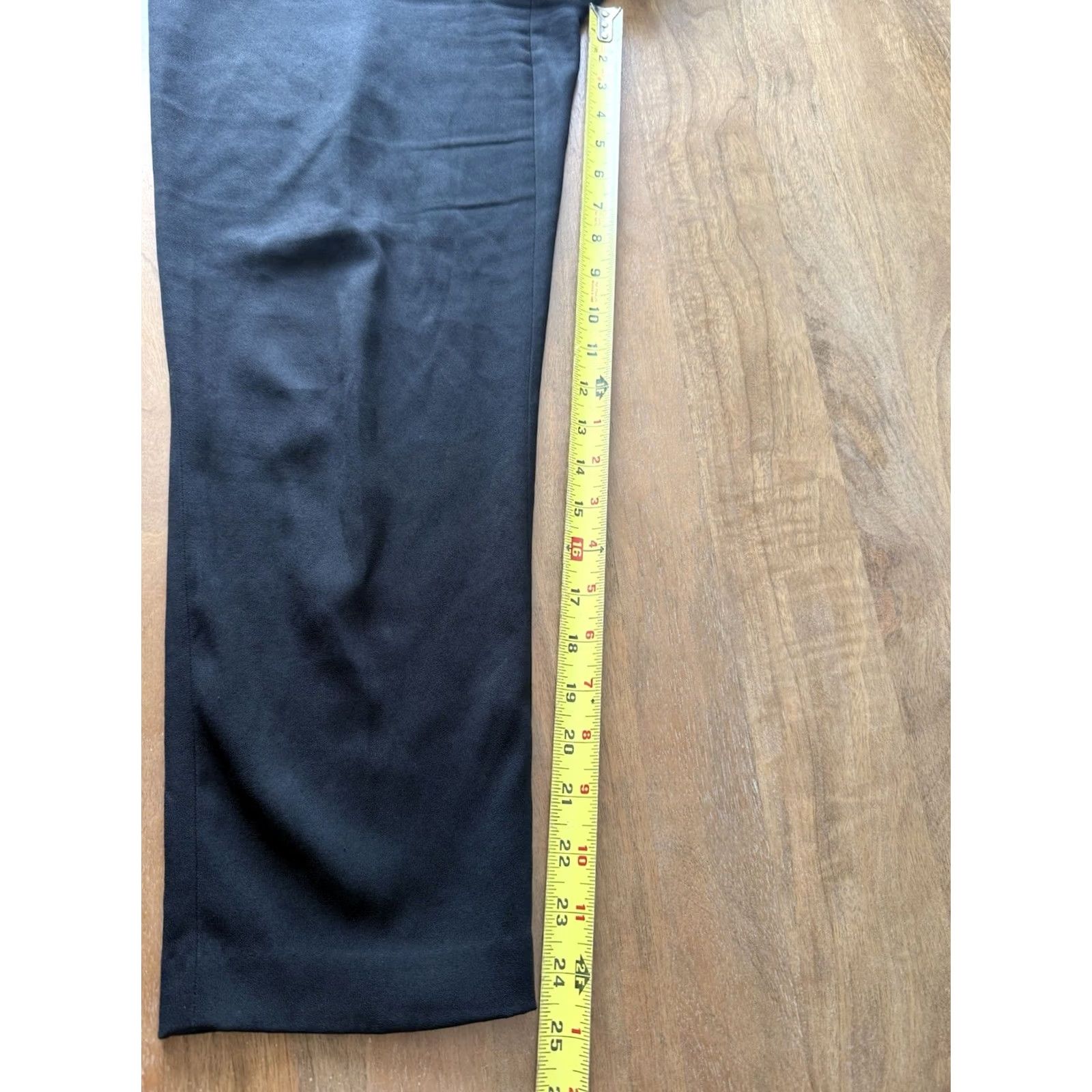 Aritzia Aritzia Babaton Black Conan Cropped Ankle Pants Women’s 6 Elastic Waist Office Size 28" / US 6 / IT 42 - 7 Thumbnail