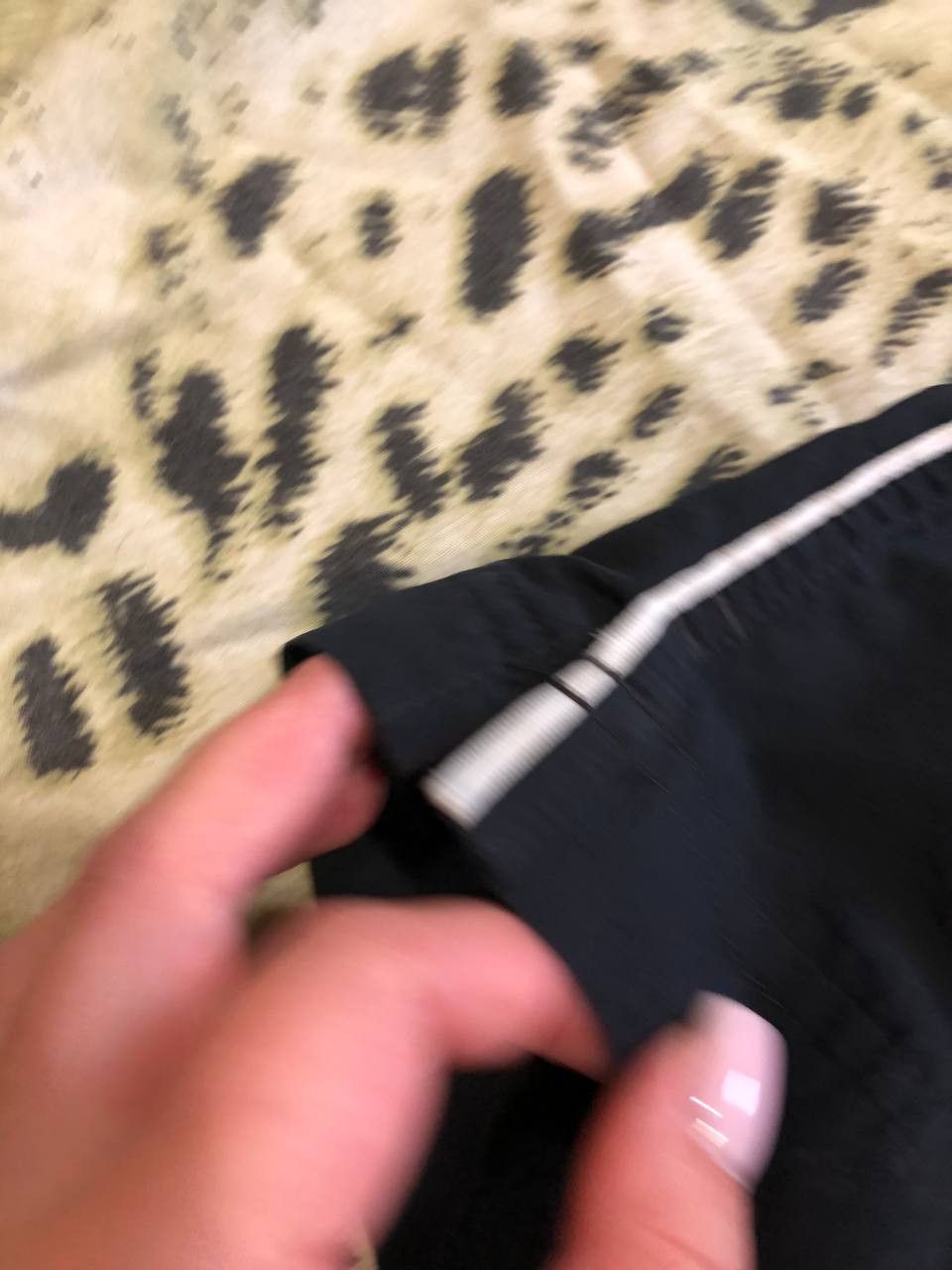 Nike Vintage Nike Y2K Swoosh Streetwear Shorts Hype Size US 30 / EU 46 - 6 Thumbnail