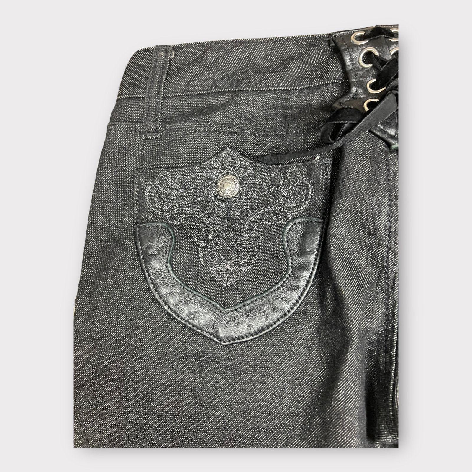 Express Express | Vintage Y2K Embellished Ultra Low Rise Jeans | 2 Size 26" / US 2 / IT 38 - 9 Thumbnail
