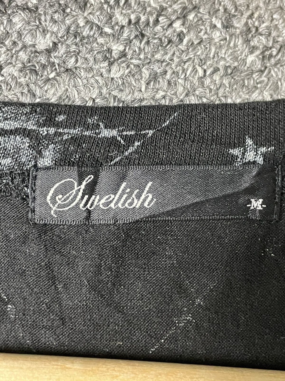Japanese Brand SWELISH Punk Grunge Distressed Cut Tshirt (74) Size M / US 6-8 / IT 42-44 - 9 Thumbnail