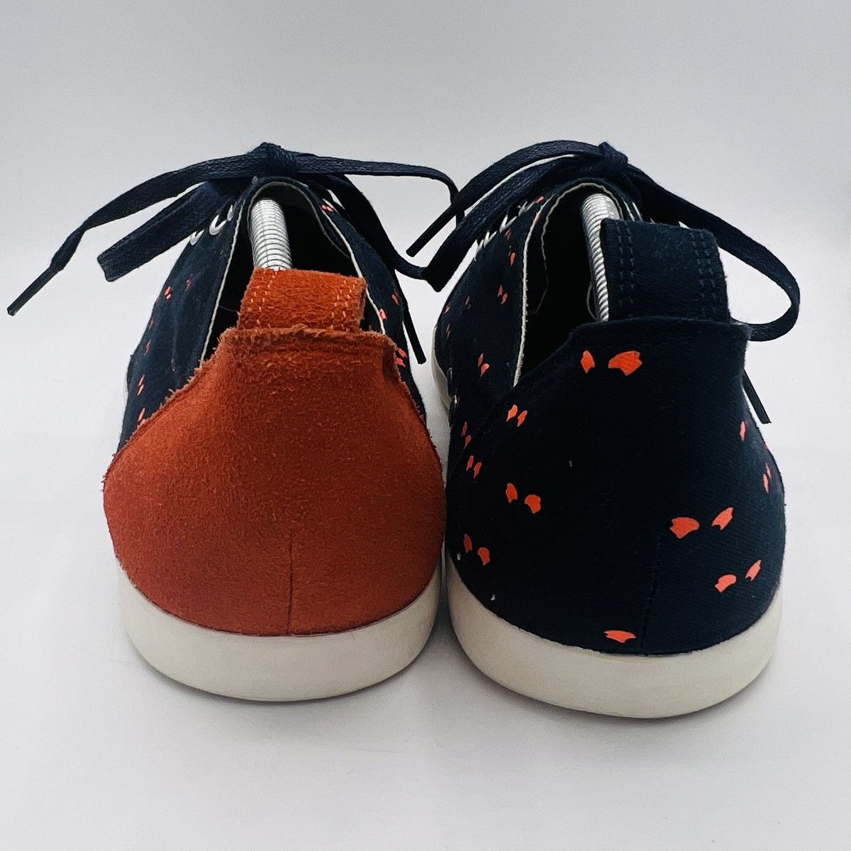 Canvas × Handmade Artisan BOHO Low Top Canvas Sneakers - Hand Made / Painted Size US 12.5 / EU 45-46 - 4 Thumbnail