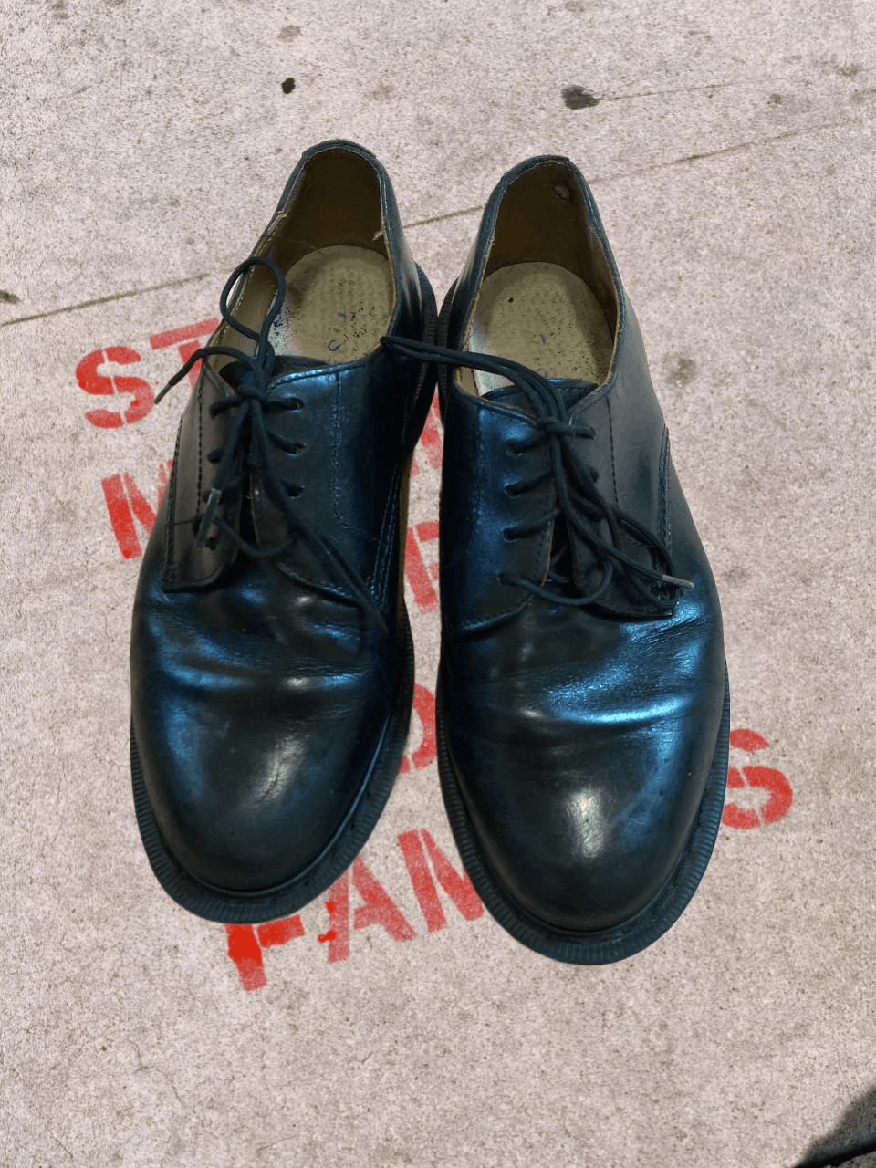 Dr. Martens Dr.Martens Black Leather Shoes VINTAGE Size US 8 / EU 41 - 1 Thumbnail