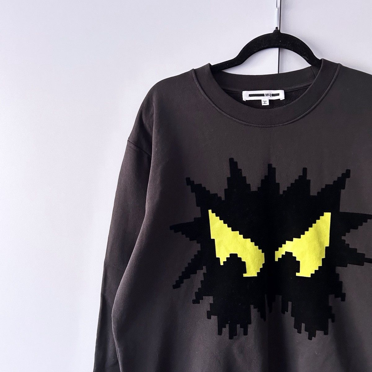 Alexander McQueen Alexander McQueen McQ sweatshirt Pixel Mad velvet monster Size US M / EU 48-50 / 2 - 2 Thumbnail