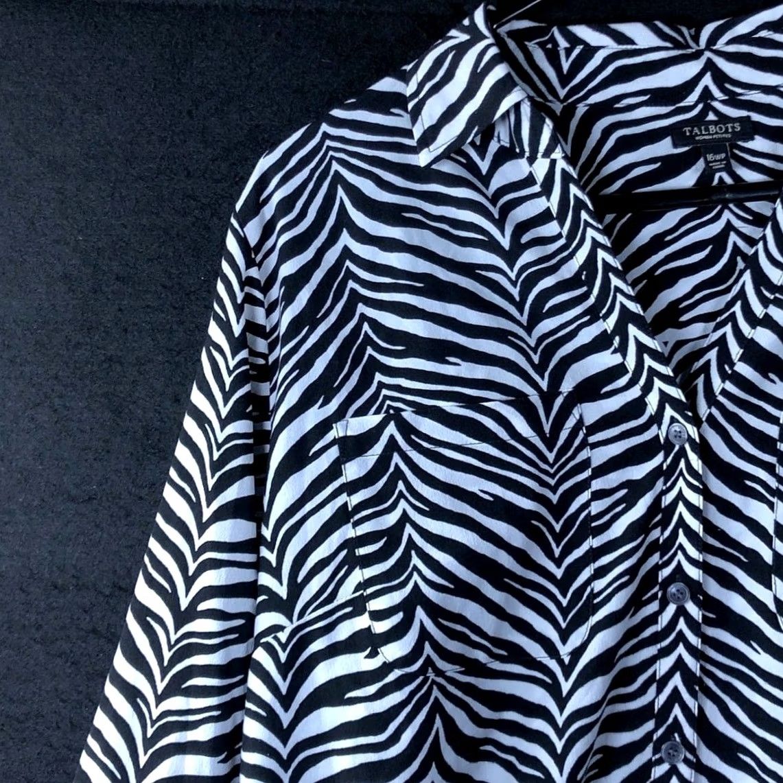 Talbots Talbots Womens Shirt Black White Zebra Button Down Long Sleeve Collared 16WP Size XXL / US 16-18 / IT 52-54 - 4 Thumbnail