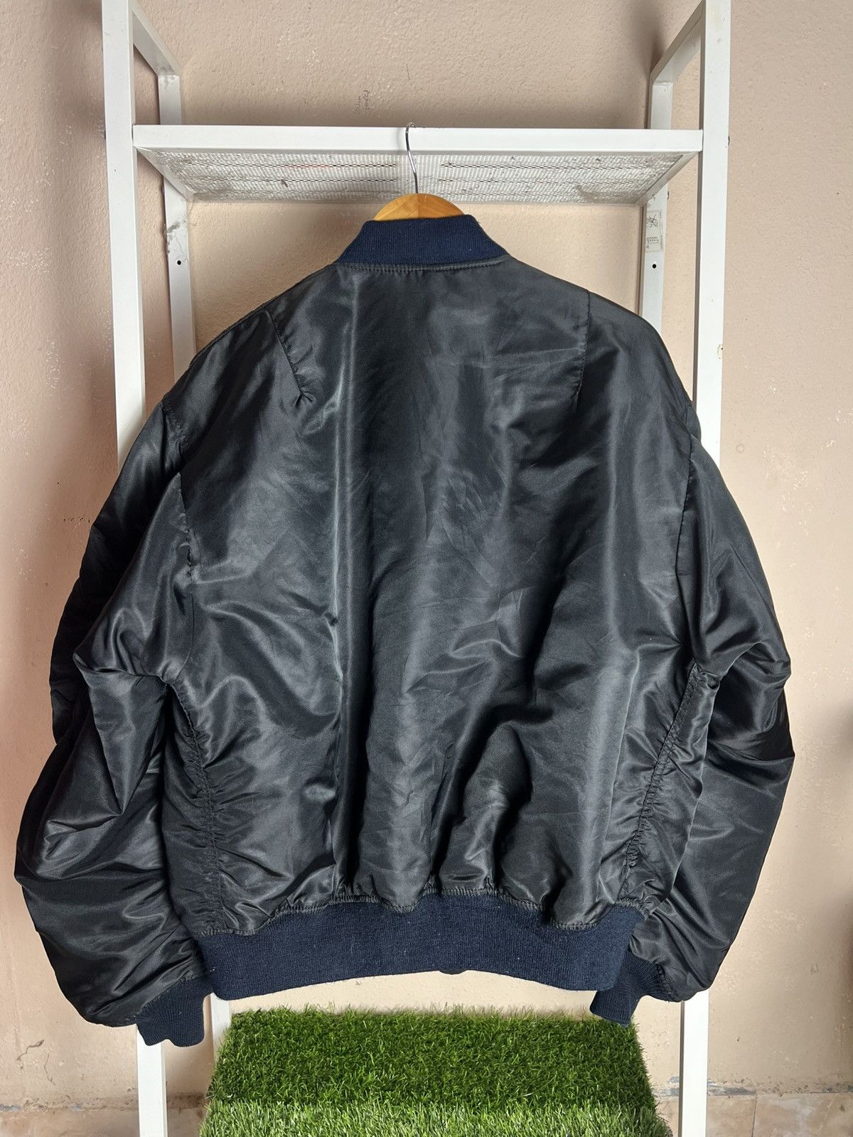 Other Vintage MA-1 Bomber Jacket Reversible Black Orange IDEAL Zip Size US L / EU 52-54 / 3 - 9 Thumbnail