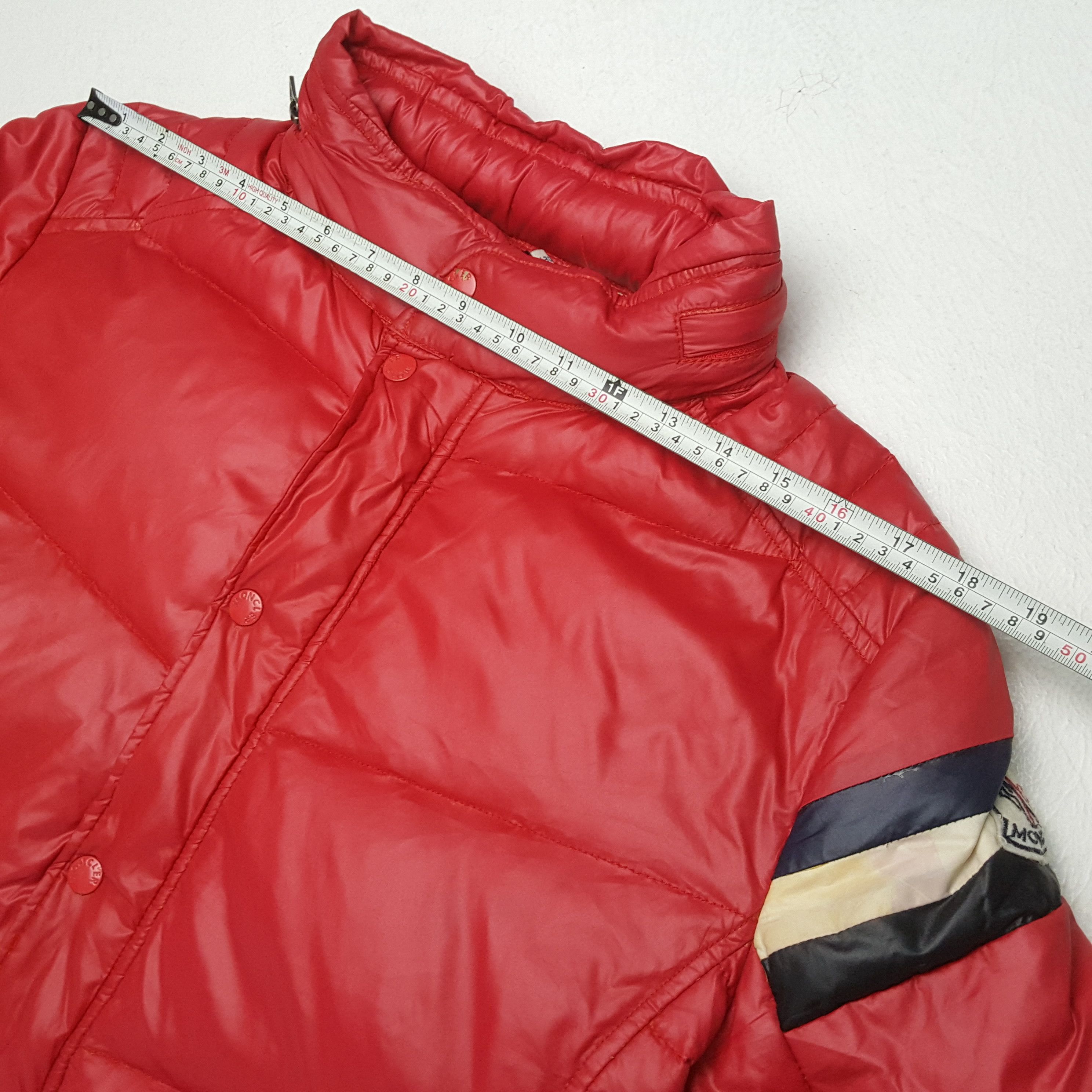Vintage Vintage MONCLER Italian Fashion Brand Puffer Jacket Size US M / EU 48-50 / 2 - 4 Thumbnail
