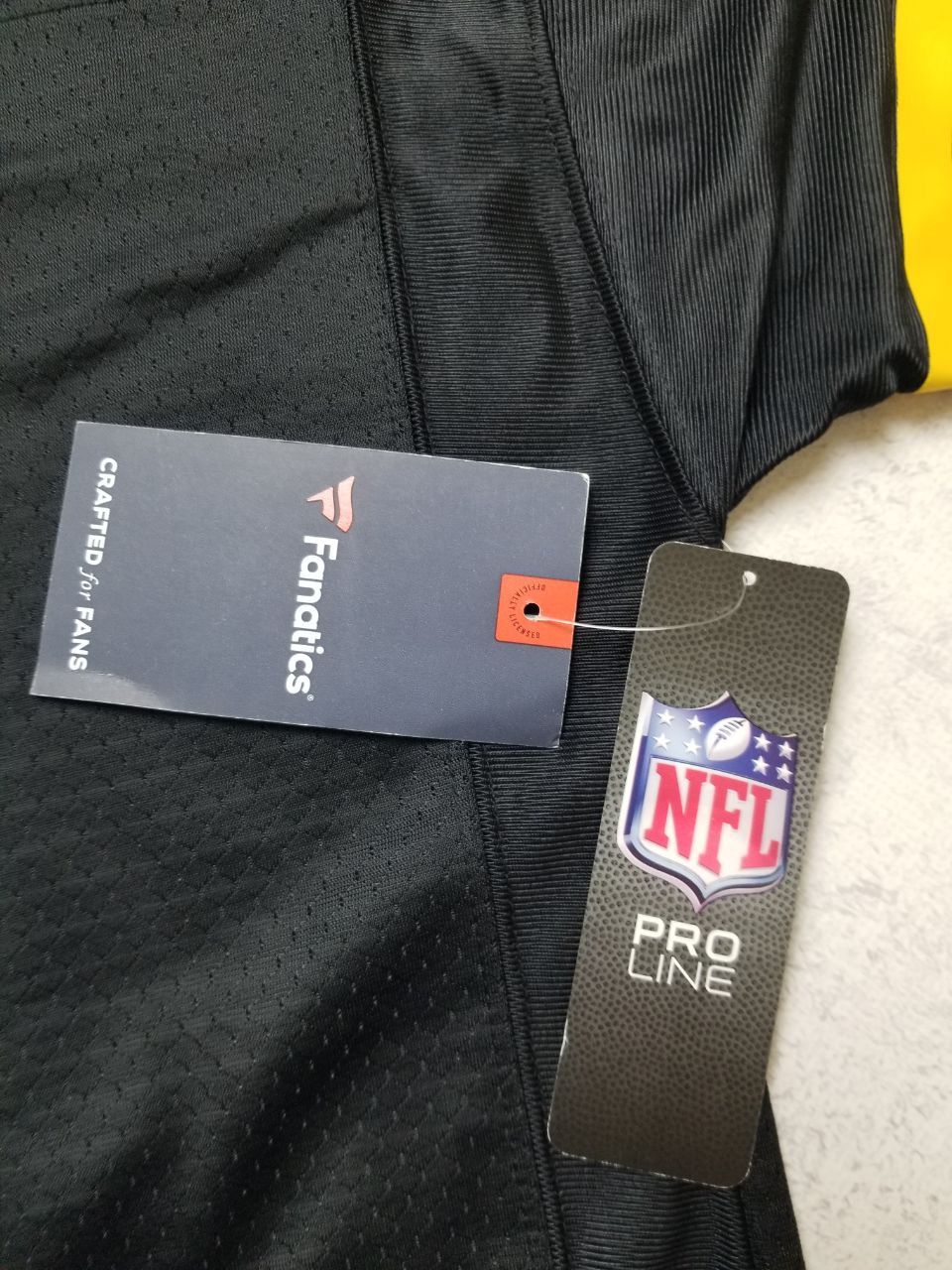Pro Line FANATICS Pittsburgh Steelers #90 T.J. Watt Home Jersey Size US M / EU 48-50 / 2 - 24 Thumbnail