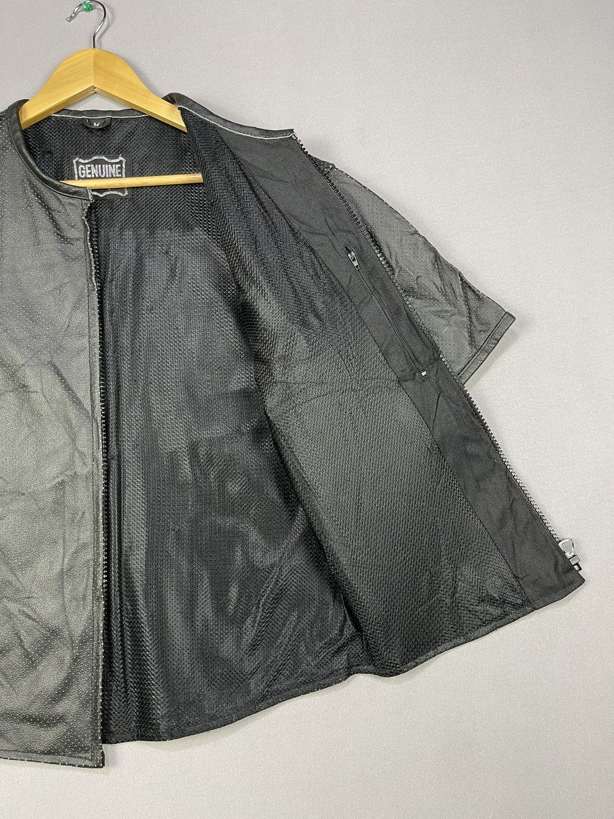 Genuine Leather Vintage GENUINE LEATHER Spotted Holed Lined Leather Size US M / EU 48-50 / 2 - 8 Thumbnail