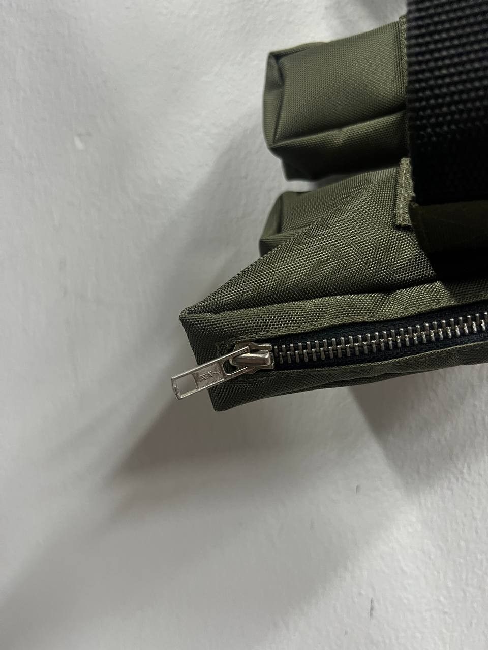 Walter Van Beirendonck AW10 Walter Van Beirendonck x Chris&Tibor Fly Bag Size ONE SIZE - 3 Thumbnail