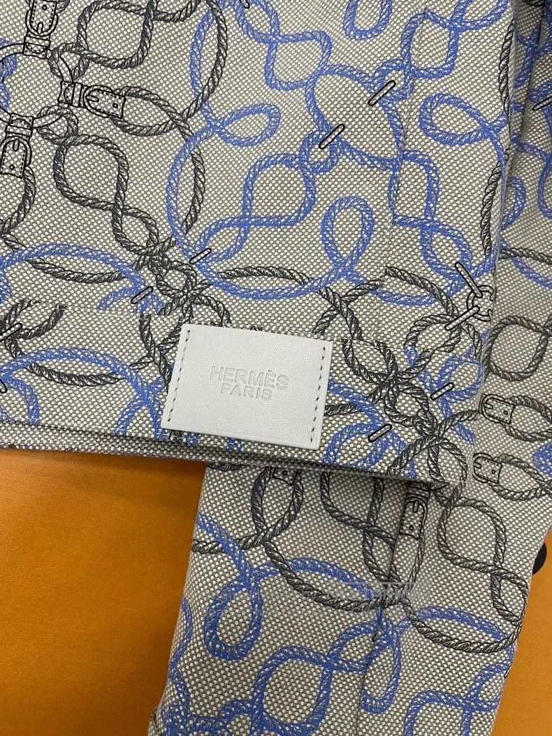 Hermes Hermes Gray Printed Denim Jacket. Size US M / EU 48-50 / 2 - 4 Thumbnail