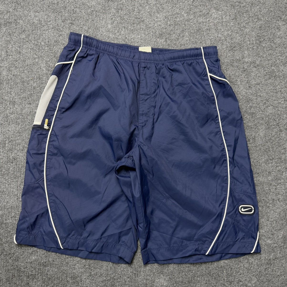 Nike Nike Vintage Nylon Track Shorts Size US 30 / EU 46 - 1 Thumbnail