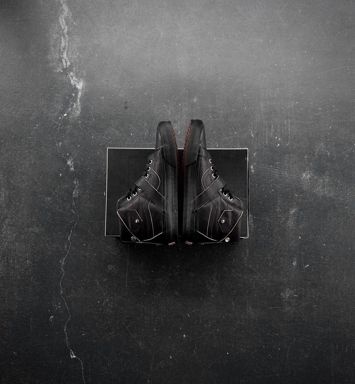 Midnight Studios × Vans Shane Gonzales x Vans Sk8-Hi Reissue Strap VLT LX Size US 10 / EU 43 - 7 Thumbnail