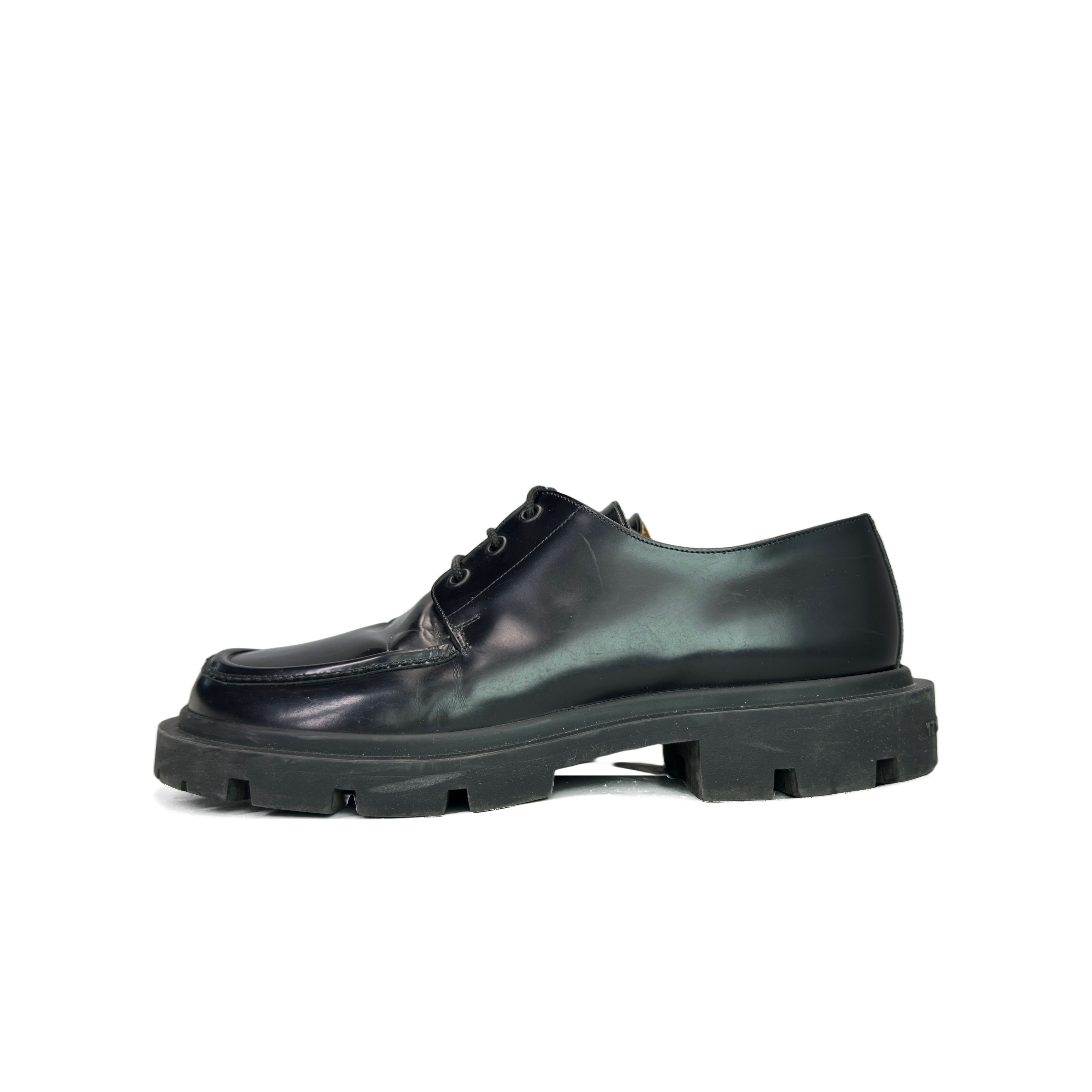Maison Margiela Maison Margiela Chunky Leather Derby Shoes US 7 Size US 7 / EU 40 - 1 Thumbnail