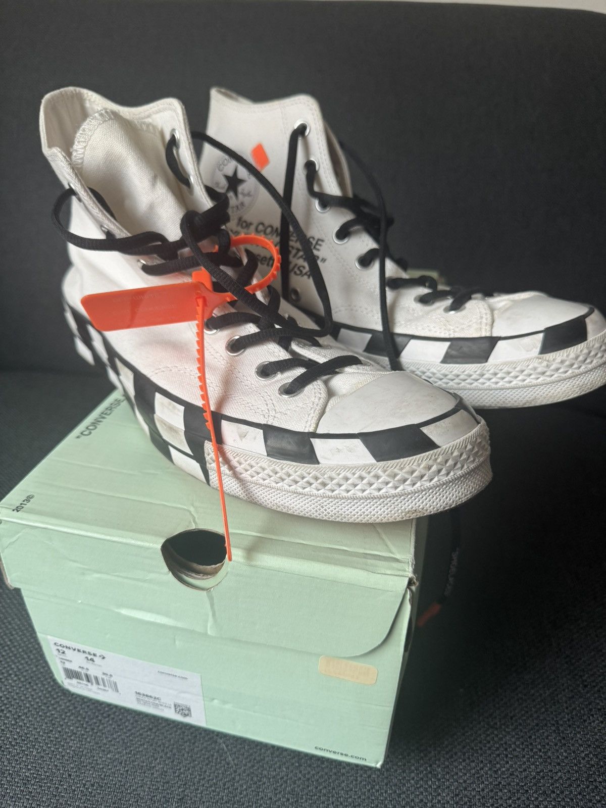 Off White Converse