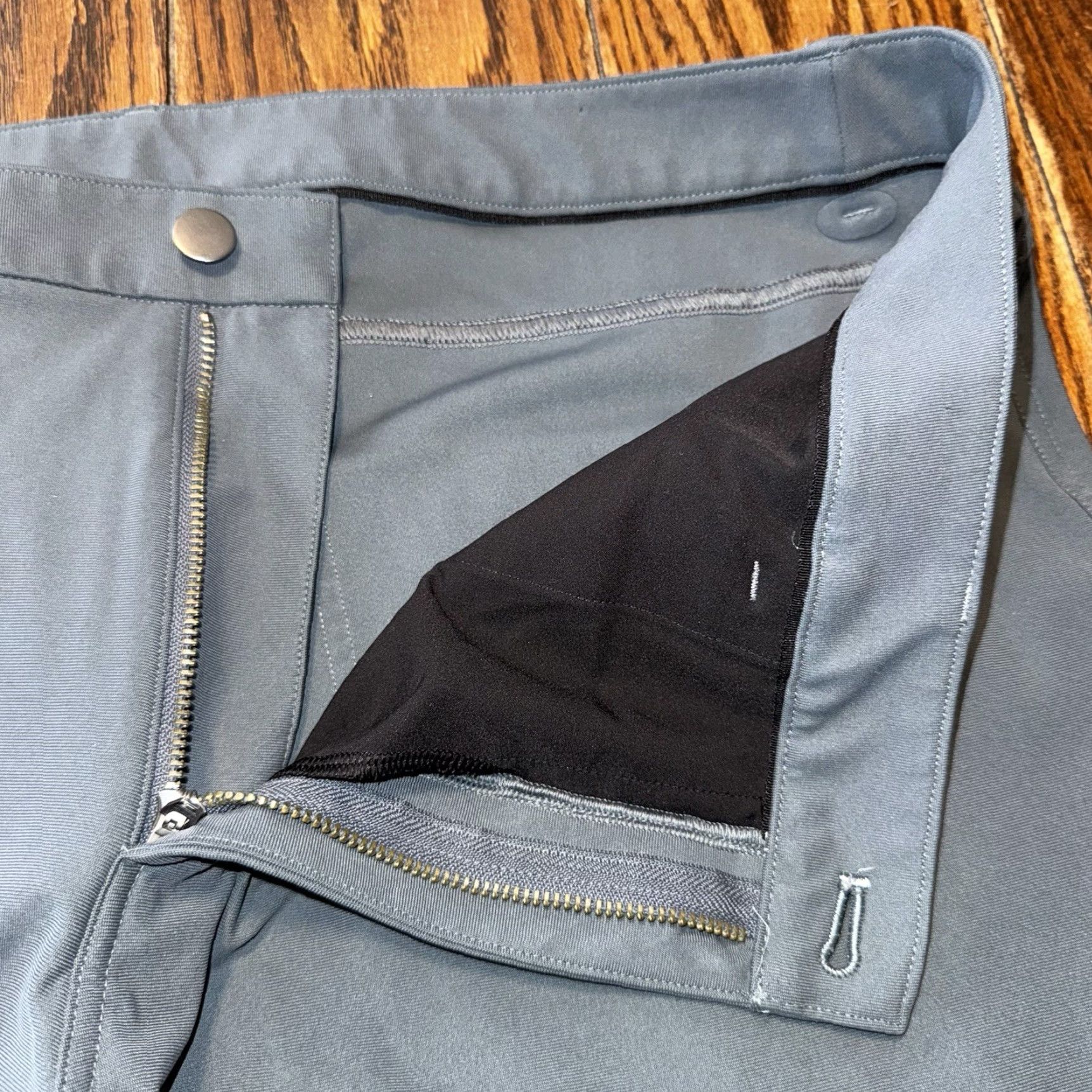 Lululemon Lululemon Men’s Blue Pants 40x31 Regular Stretch Zip Pocket Pants Men Blue 40 31 City Classic Golf Hiking Walking Size US 40 / EU 56 - 4 Thumbnail