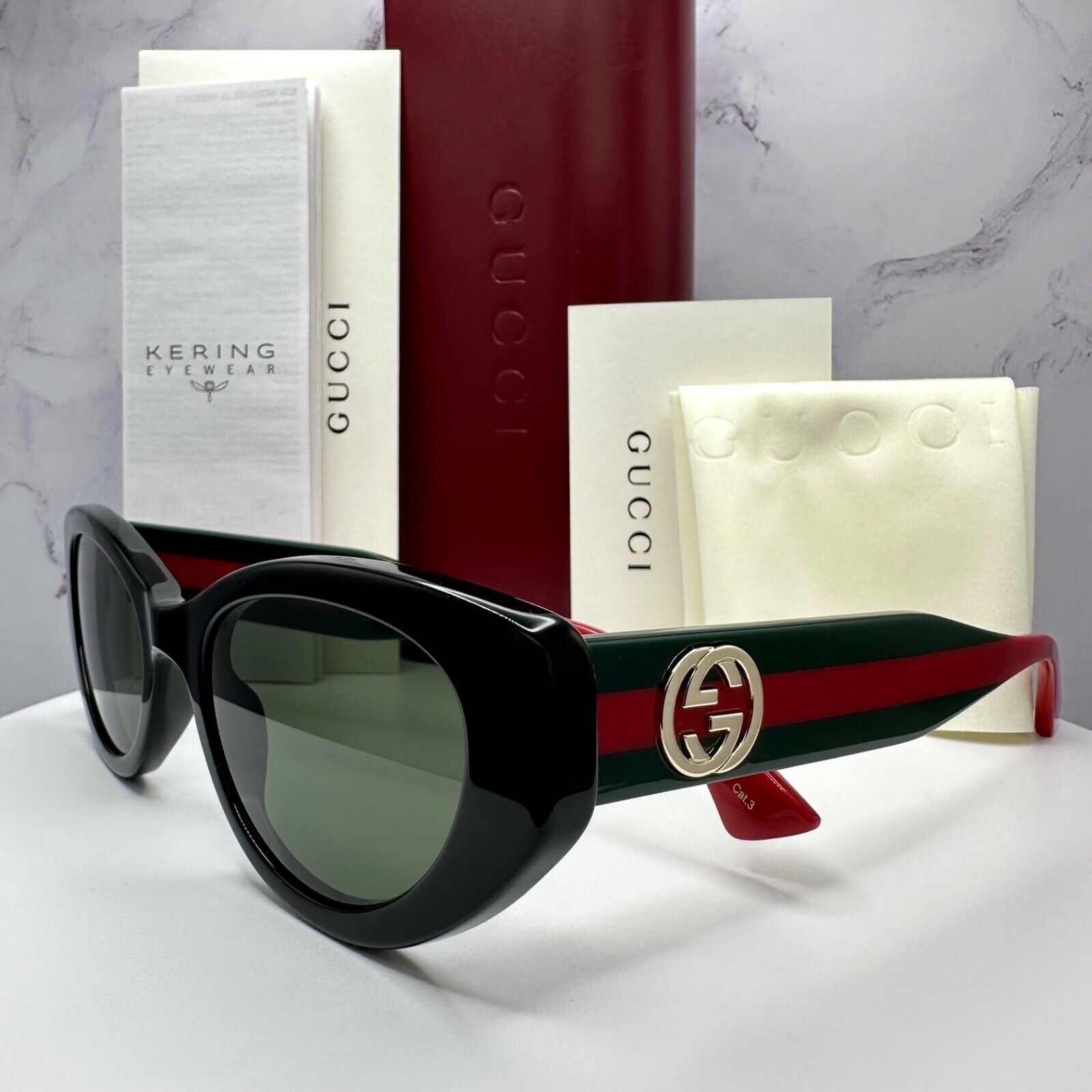 Gucci New GUCCI Sunglasses Black Gold 2025 Newest Collection Size ONE SIZE - 3 Thumbnail