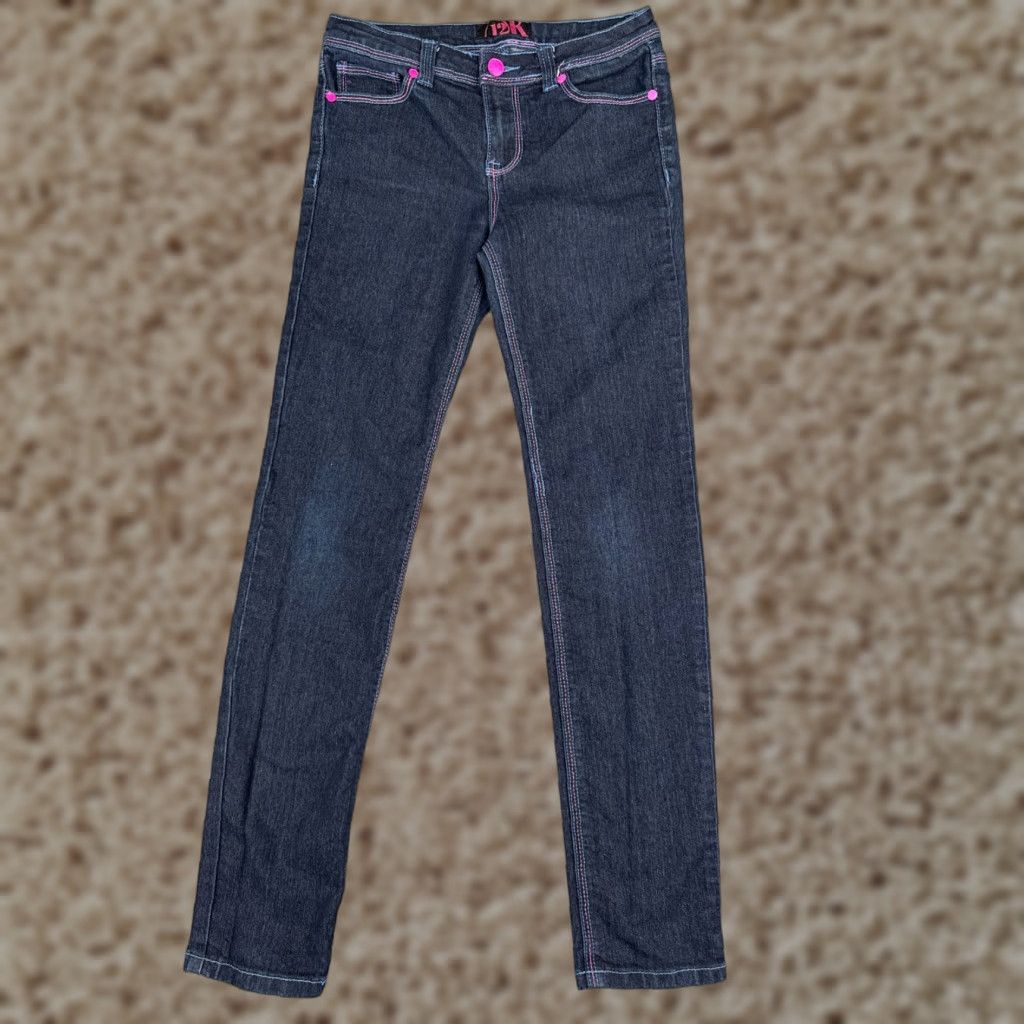 Vintage 12K Jeans Blue Denim 12K Juniors Jeans Skinny Mid Rise 27x29 Dark Wash Cotton Blend 16 Adult? (frames) Size 38" / US 16 / IT 52 - 1 Thumbnail