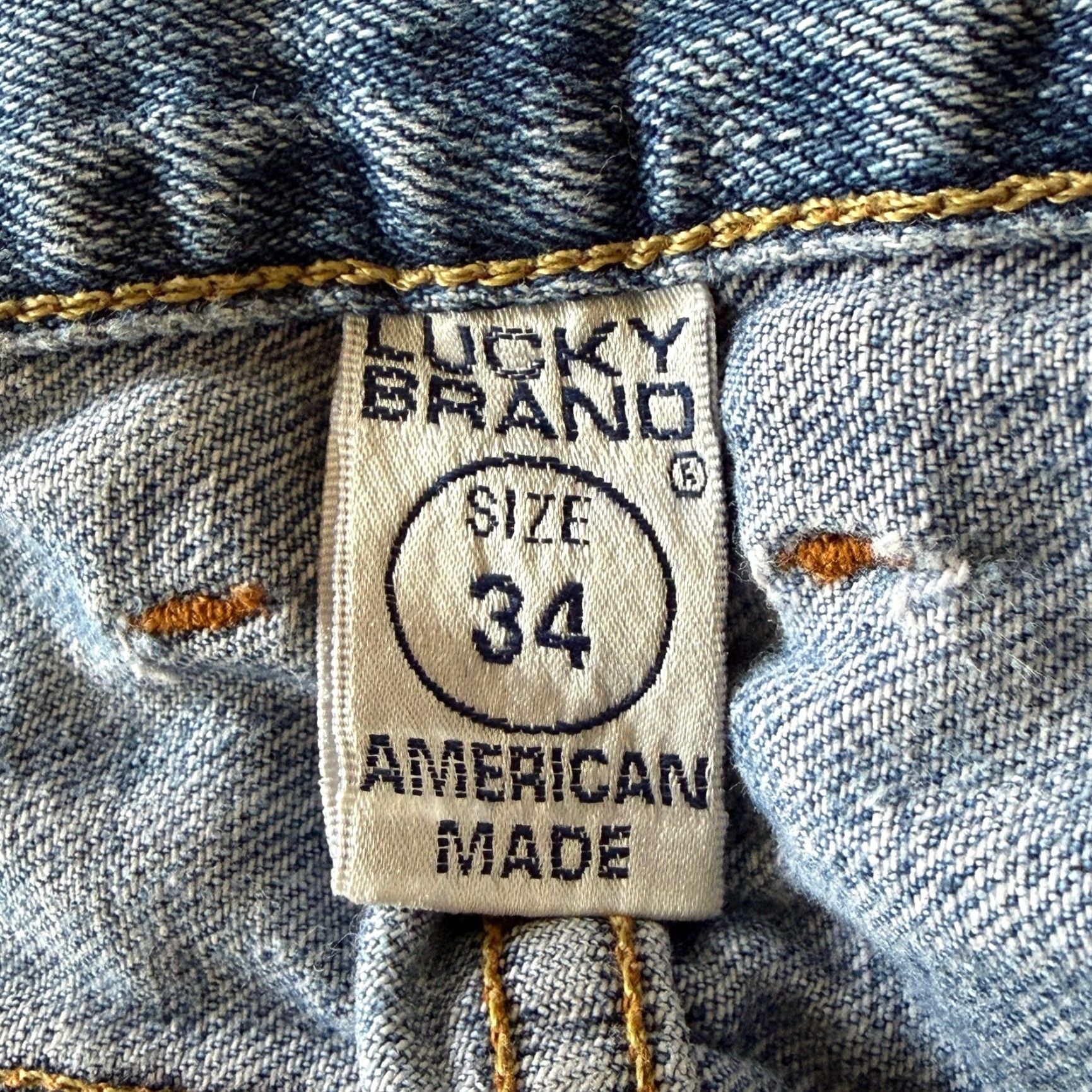 Lucky Brand VINTAGE Lucky Brand Jeans Mens 34x34.5 Blue Timeless 90s USA Straight Size US 34 / EU 50 - 3 Thumbnail