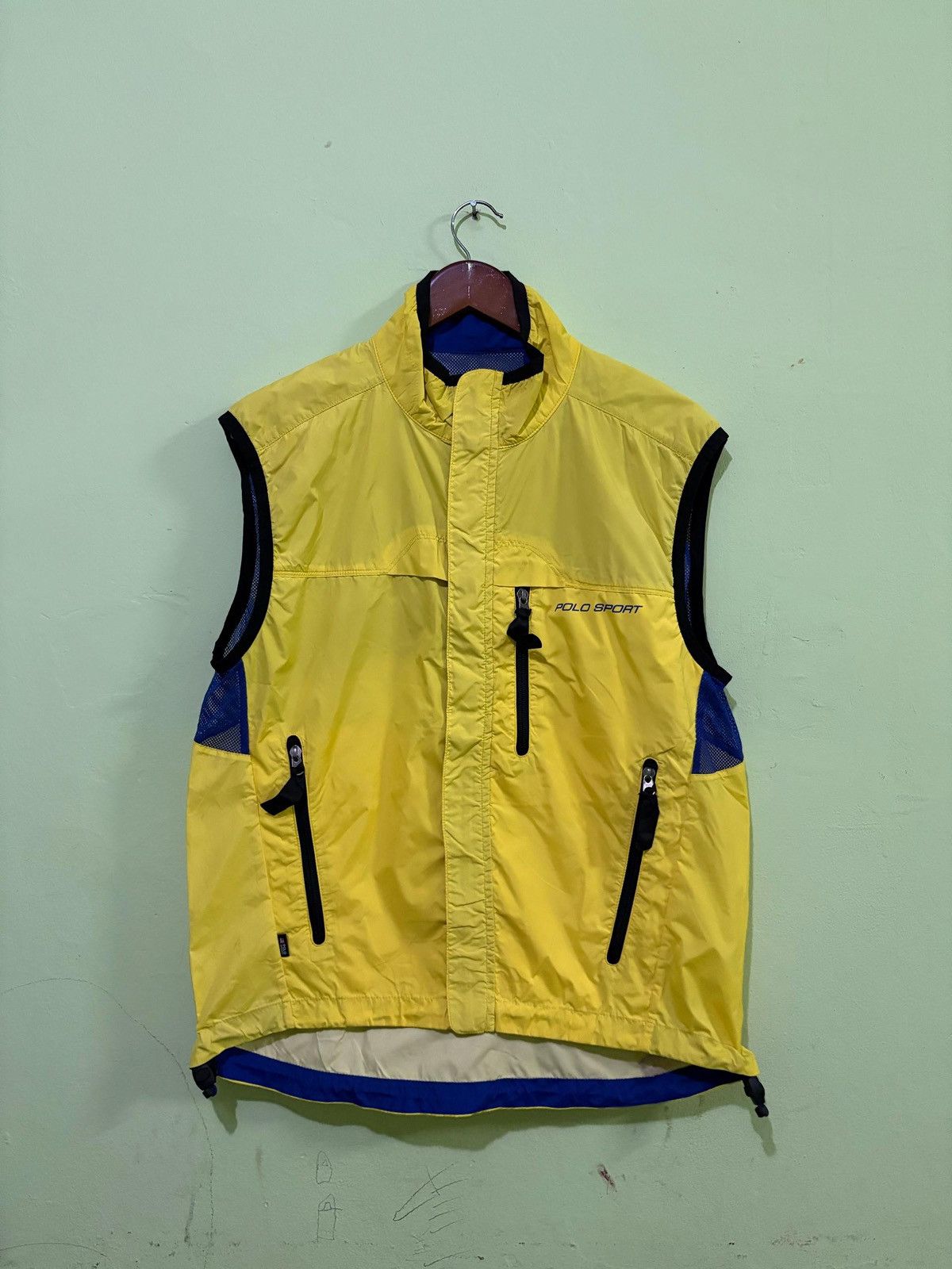 Polo Ralph Lauren × Vintage Vintage Polo Sport Nylon Vest Design Size US L / EU 52-54 / 3 - 1 Thumbnail