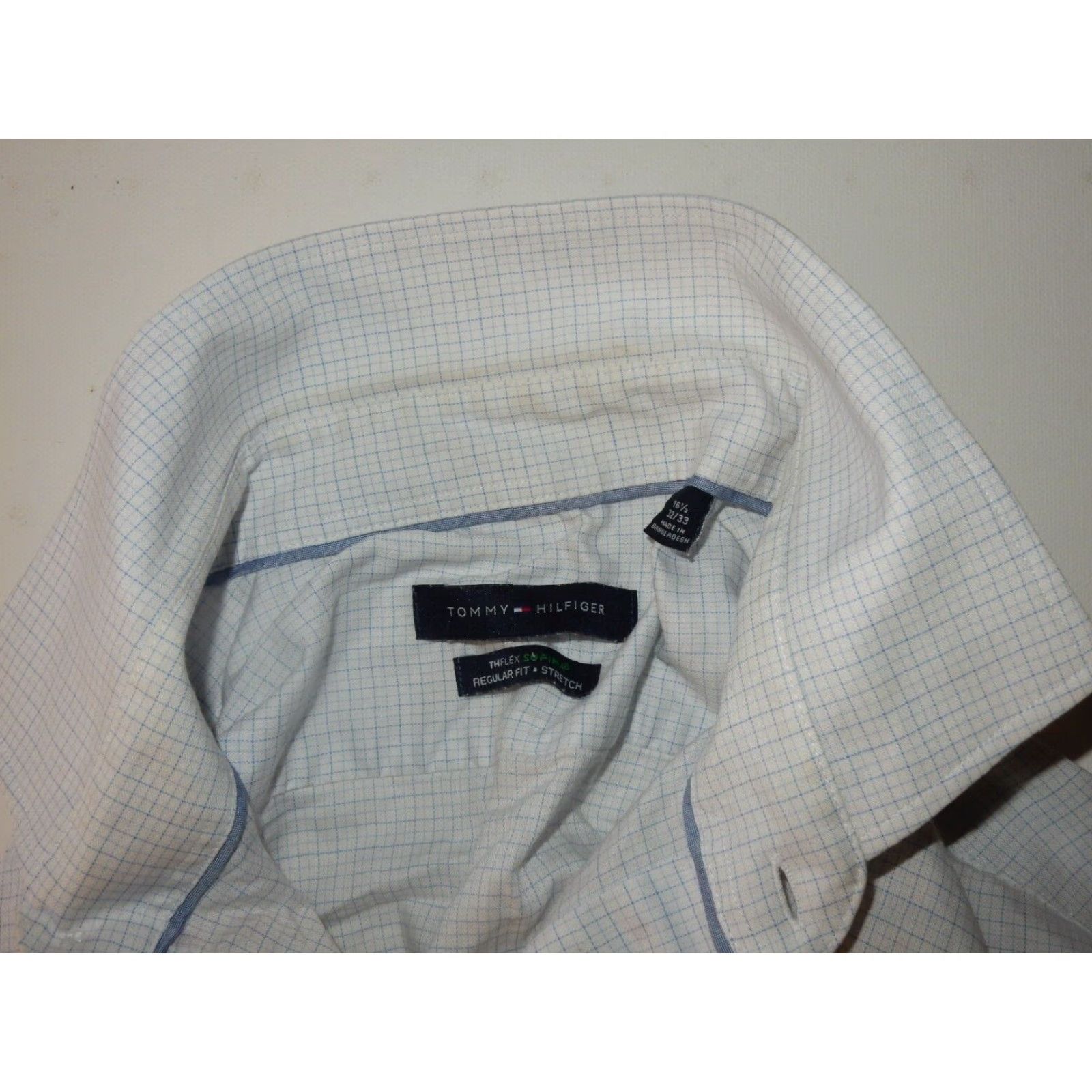 Tommy Hilfiger VINTAGE Tommy Hilfiger Men's Dress Shirt Regular Size 16.5 White & Blue Plaid Cotton Long Sleeve Size 42R - 3 Thumbnail