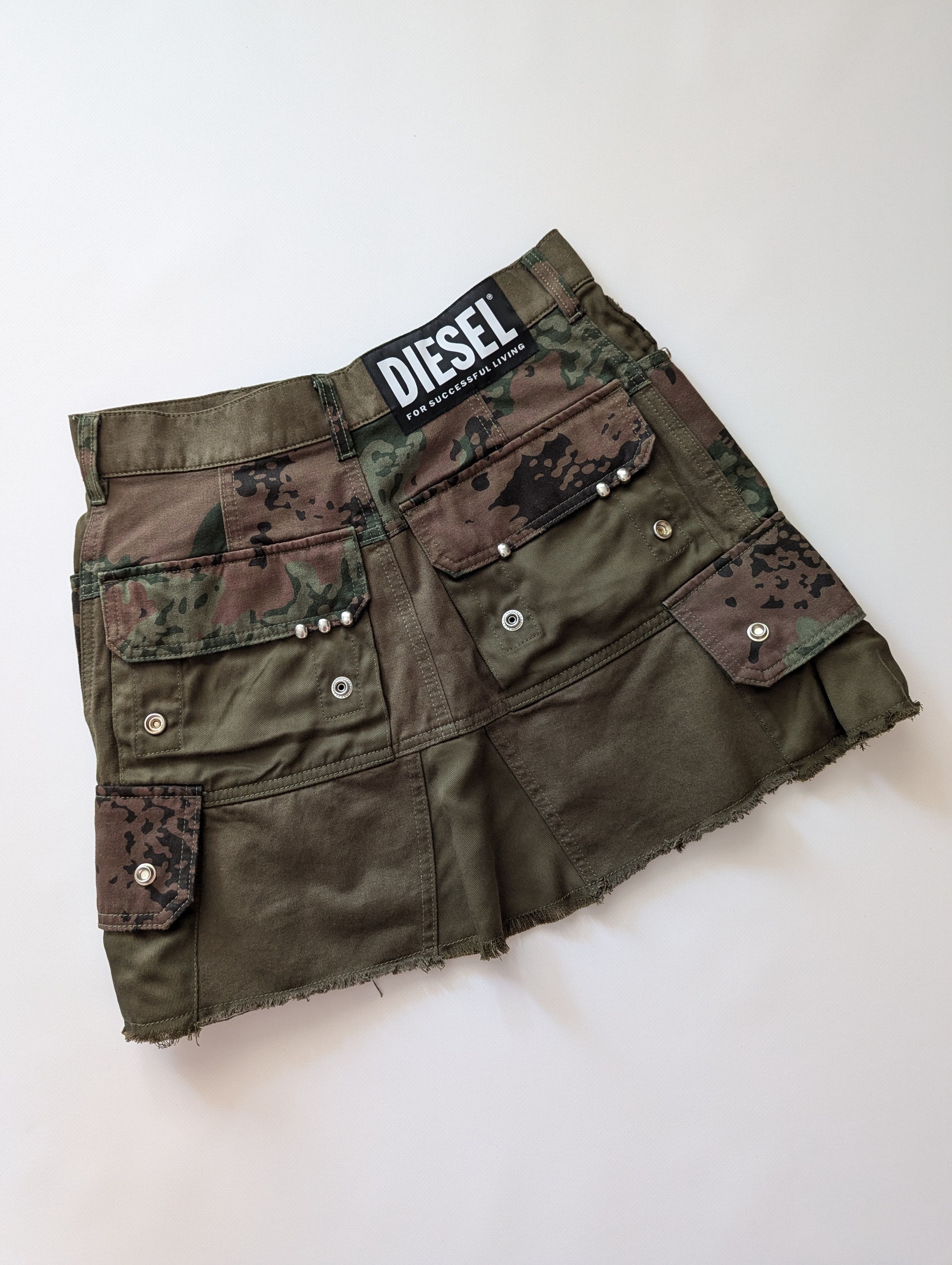 Diesel DIESEL Women Skirts A143880PHAL 9XXA BLACK | Grailed