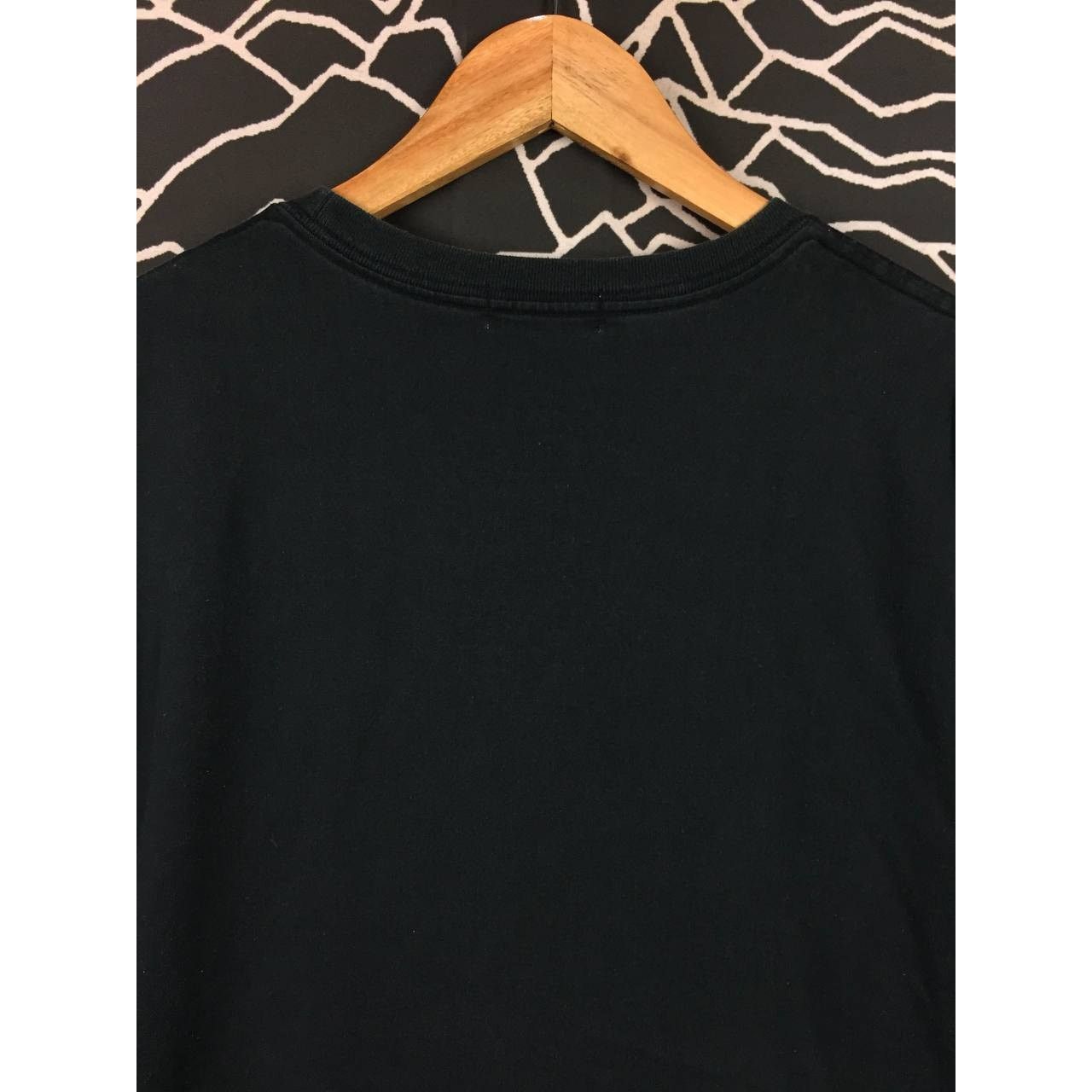 Jean-Michel Basquiat × Uniqlo × Vintage Vtg Jean Michel Basquiat Pop Art Uniqlo Tee Size L Size US L / EU 52-54 / 3 - 7 Thumbnail