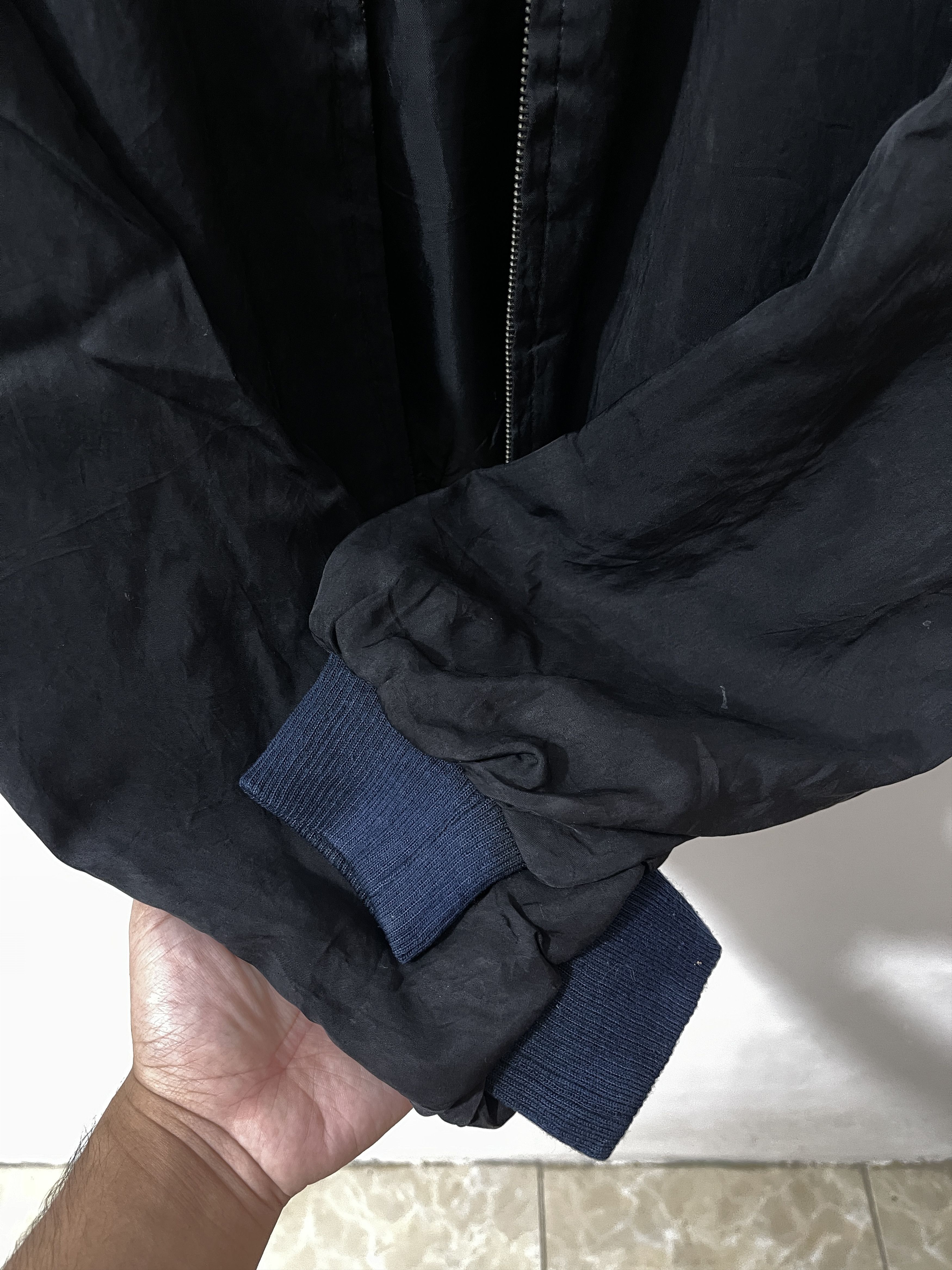 Vintage True Vintage Giorgio Armani Bomber Jacket Size US L / EU 52-54 / 3 - 7 Thumbnail