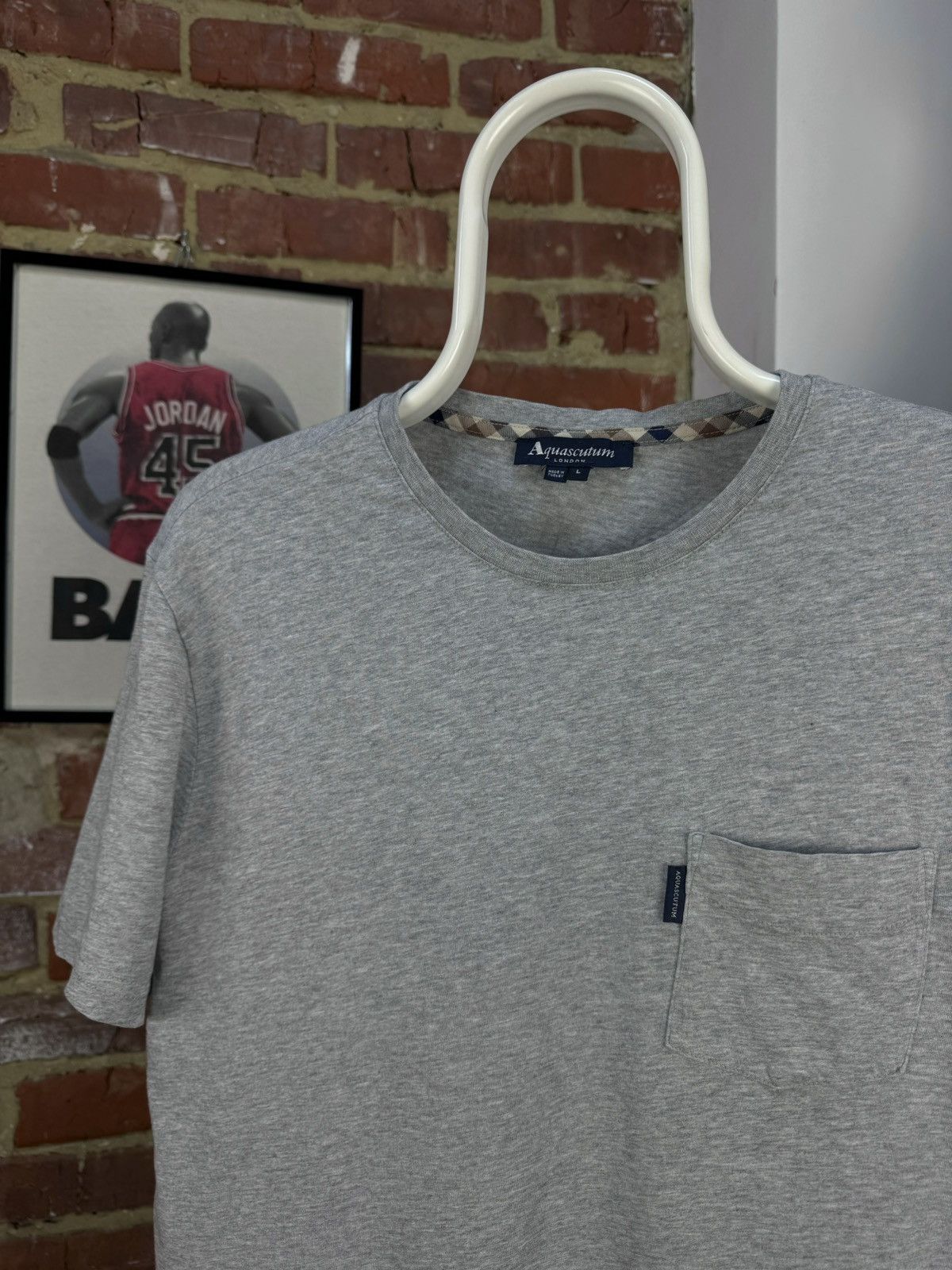 Aquascutum Aquascutum London Pockets Grey Short Sleeve T-Shirt Size US L / EU 52-54 / 3 - 3 Thumbnail