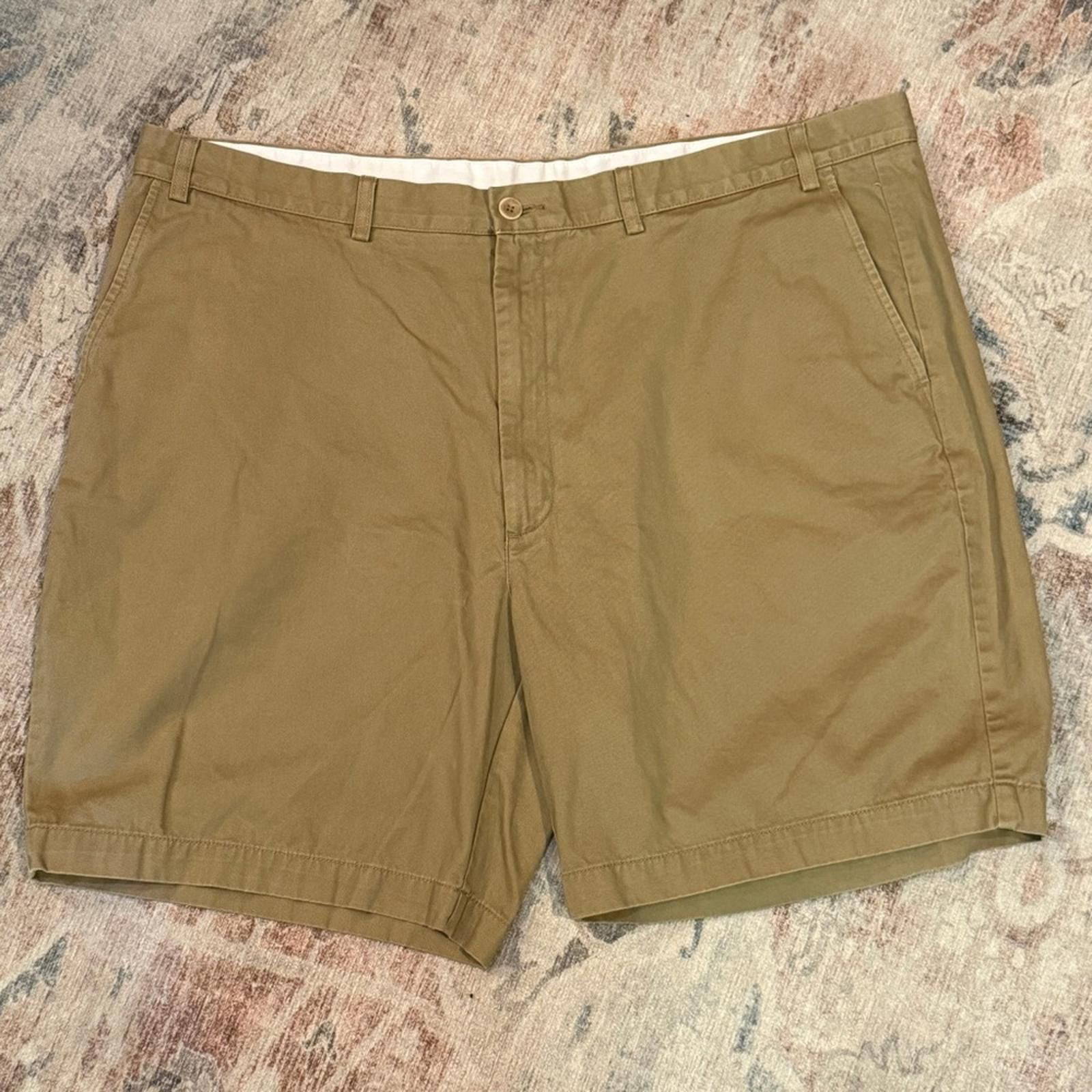 Roundtree & Yorke Roundtree & Yorke tan men's khaki chino shorts, waist 46 in. Size US 44 / EU 60 - 1 Thumbnail